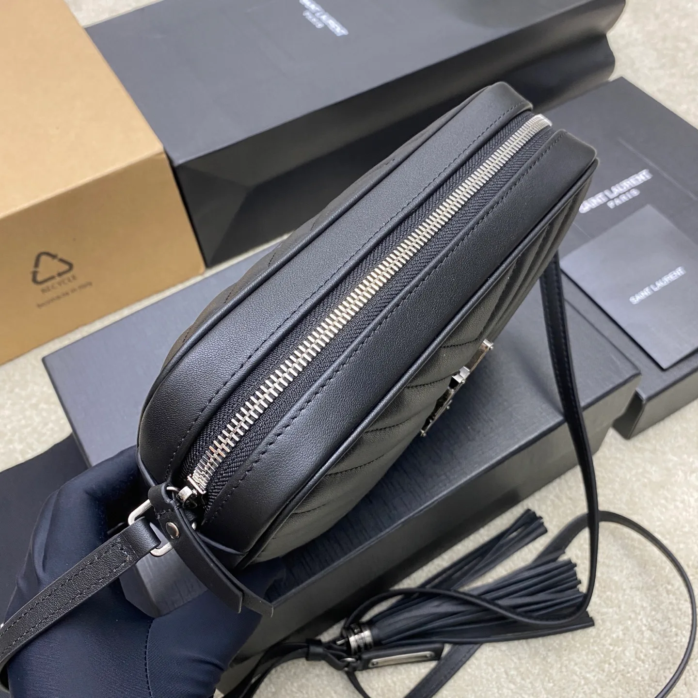 Сумки На Ремне Женские Saint Laurent 5063904