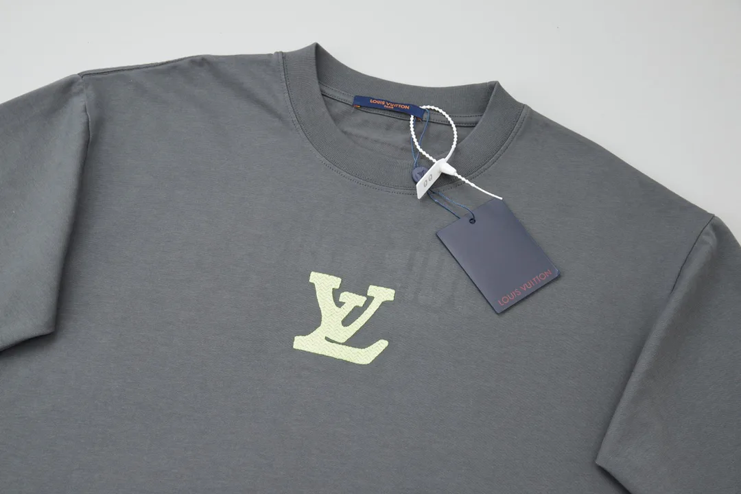 Футболки Женские Louis Vuitton 11290020