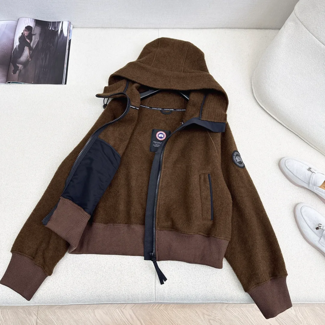 Куртки И Пуховики Мужские Canada Goose 1265466