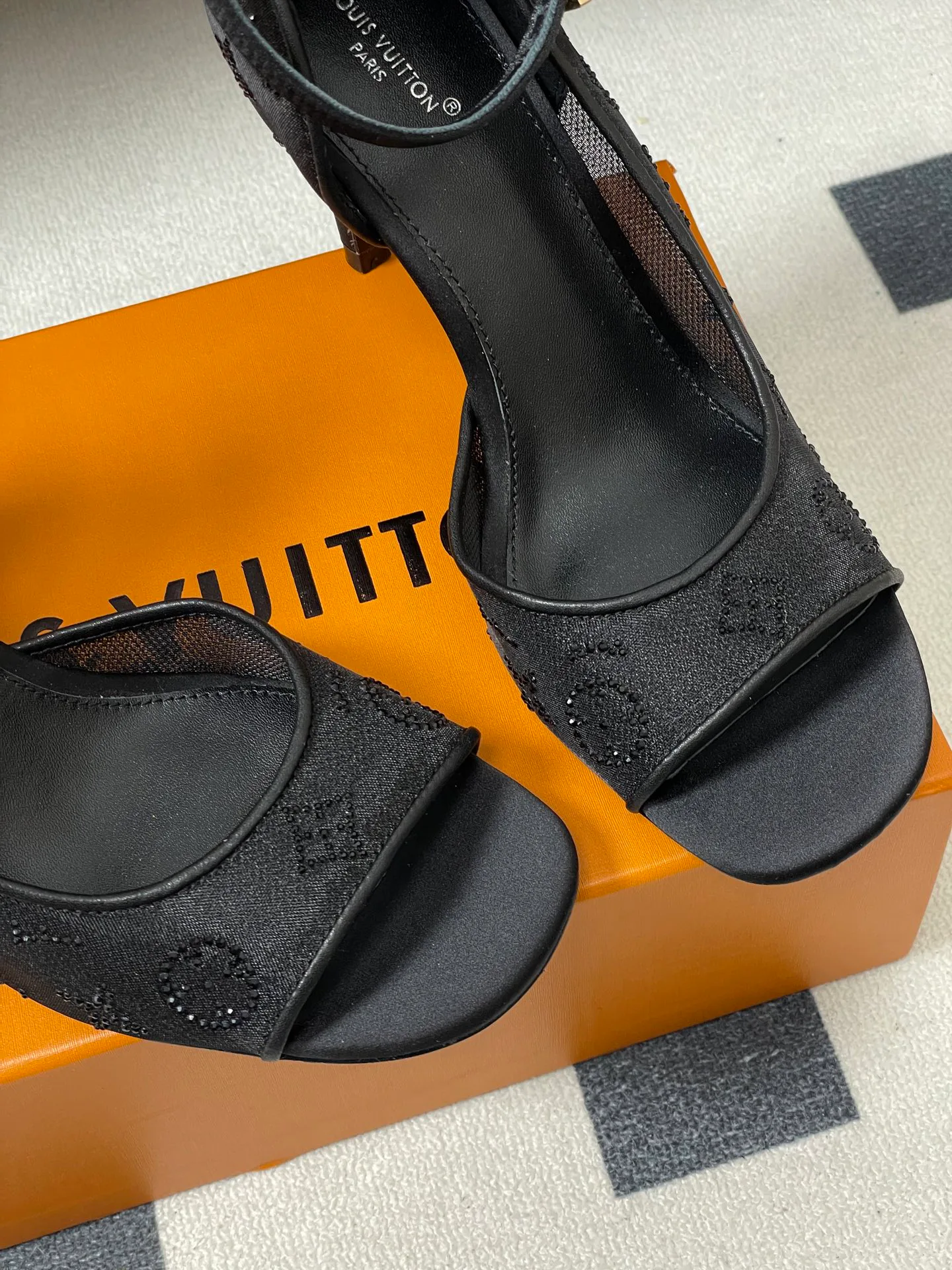 Туфли Женские Louis Vuitton 2597145