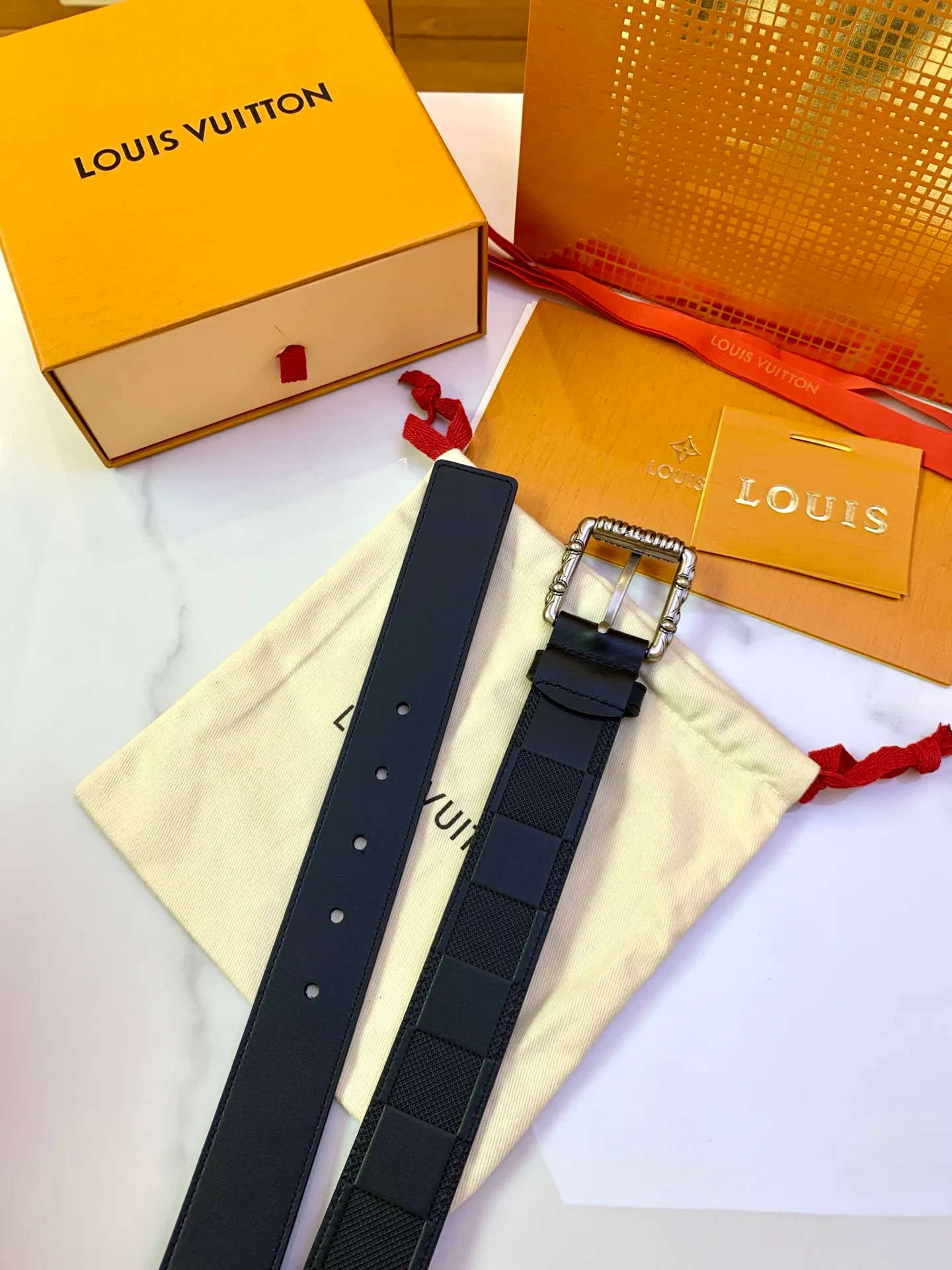 Ремни Louis Vuitton 17638913