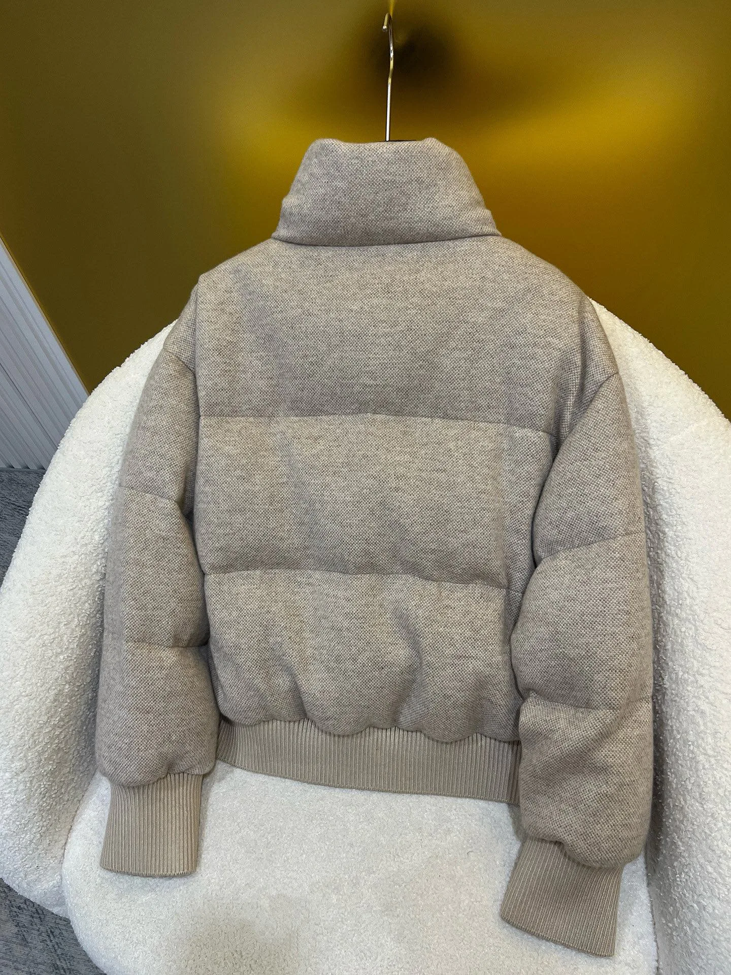 Куртки И Пуховики Женские Loro Piana 19338804