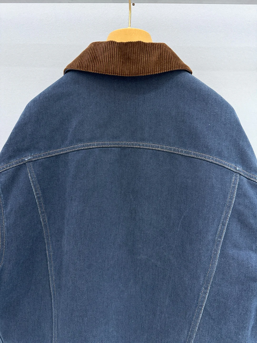 Куртки И Пуховики Женские Miu Miu 48582