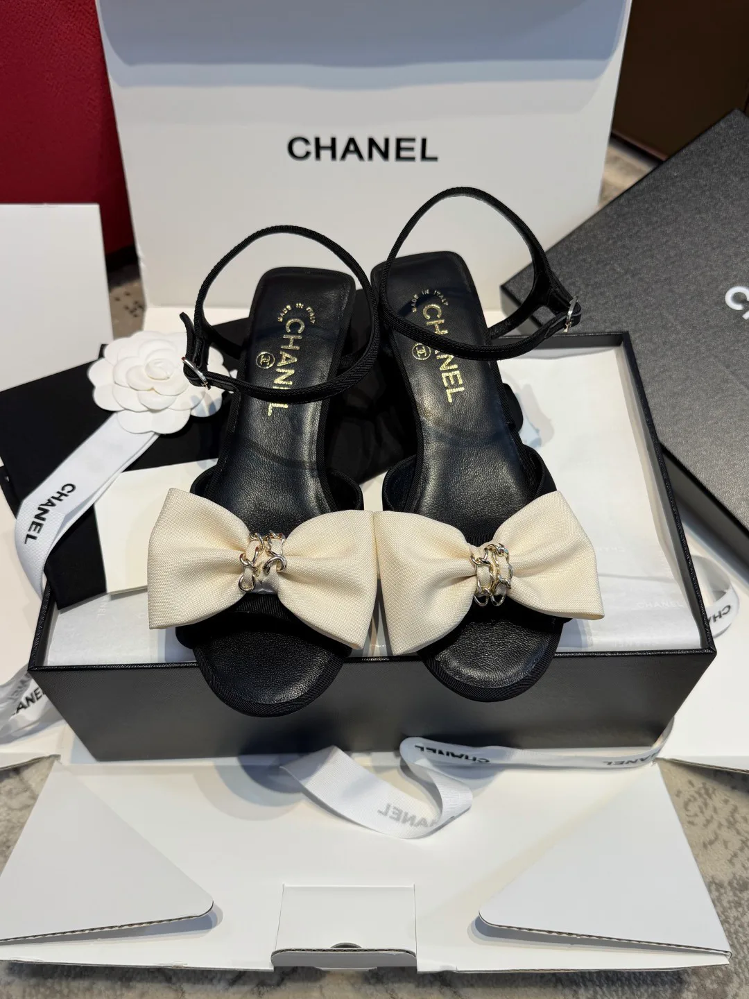 Босоножки Женские Chanel 11656860