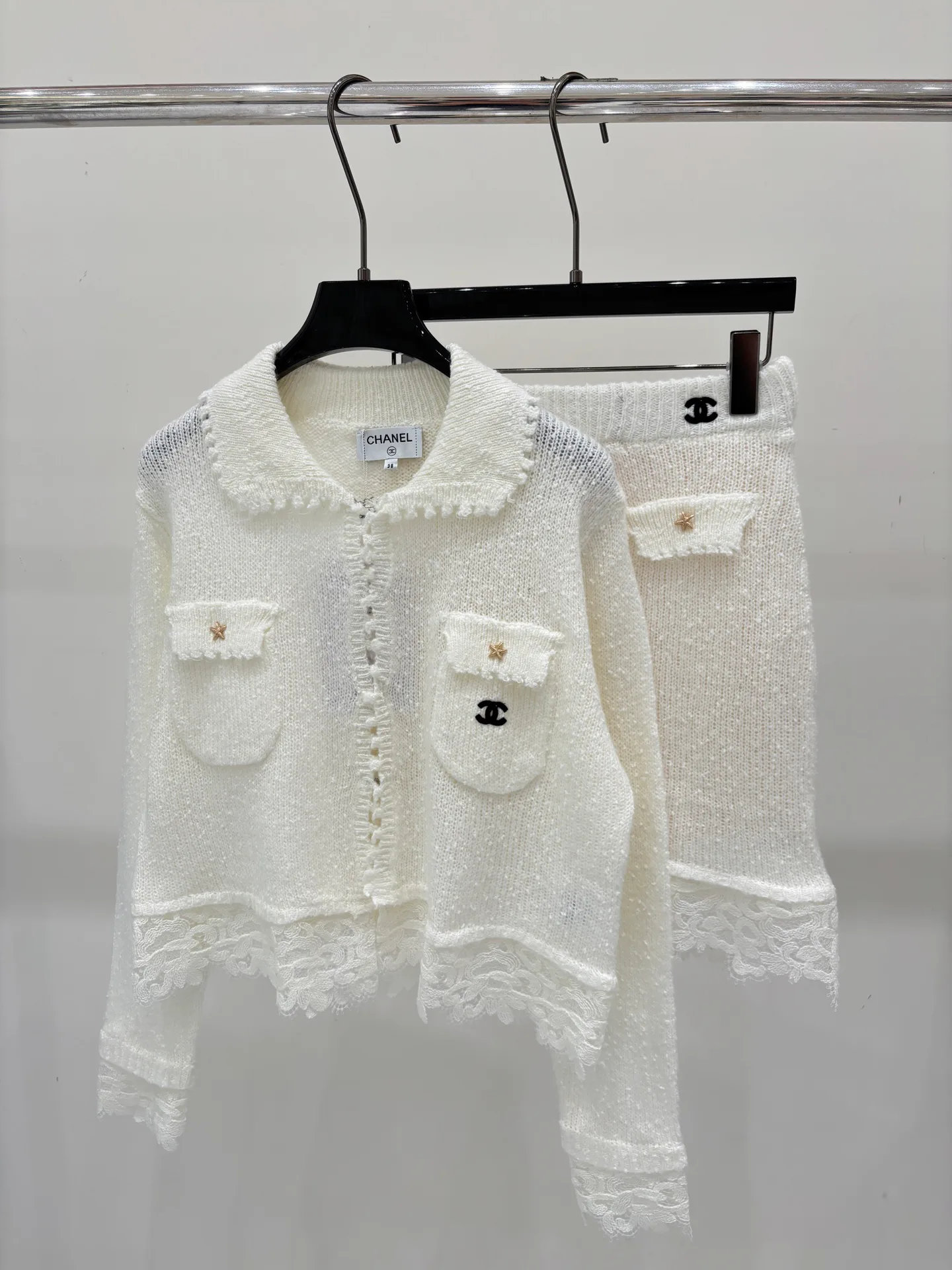 Джемперы И Свитеры Женские Chanel 17737217
