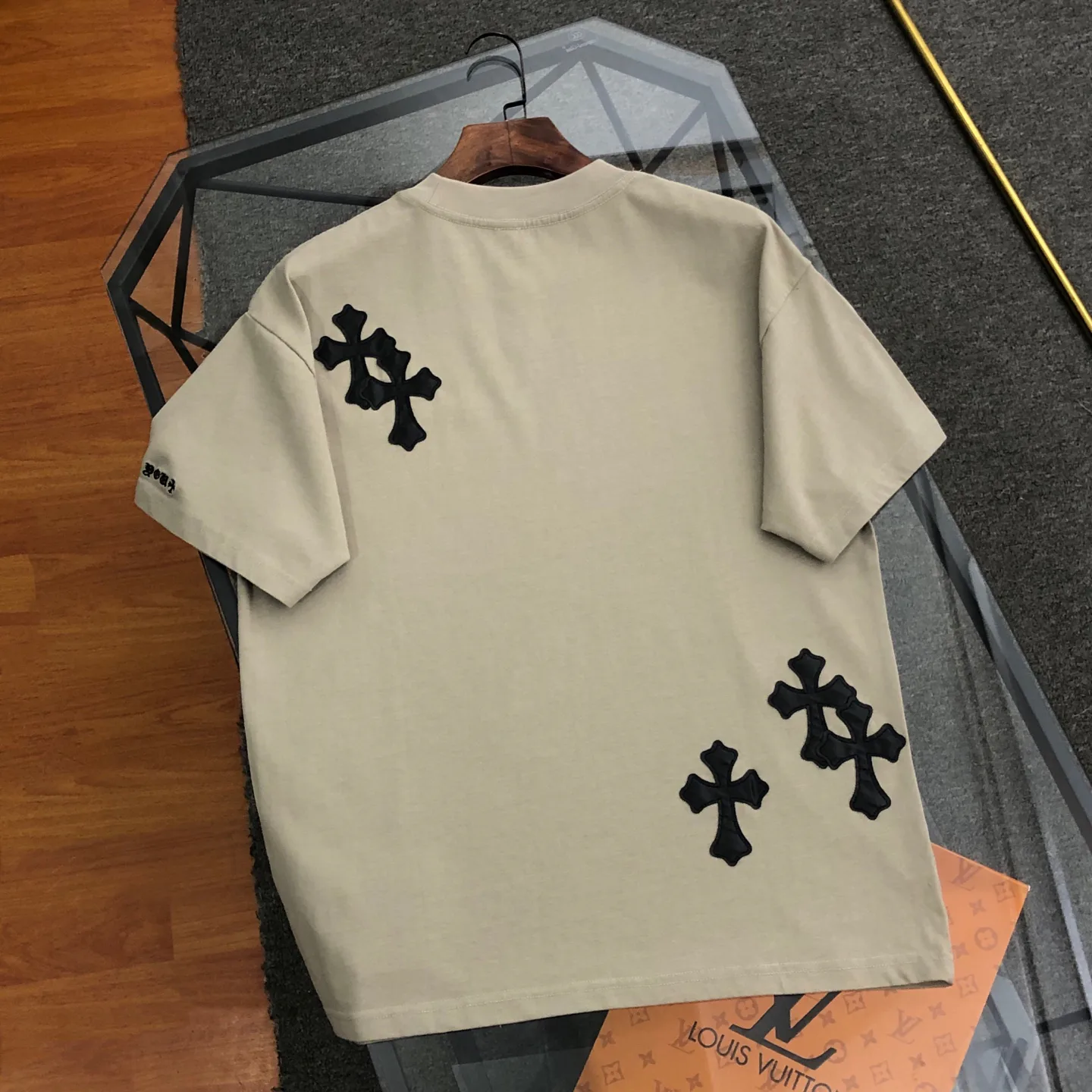 Футболки Женские Chrome Hearts 33660