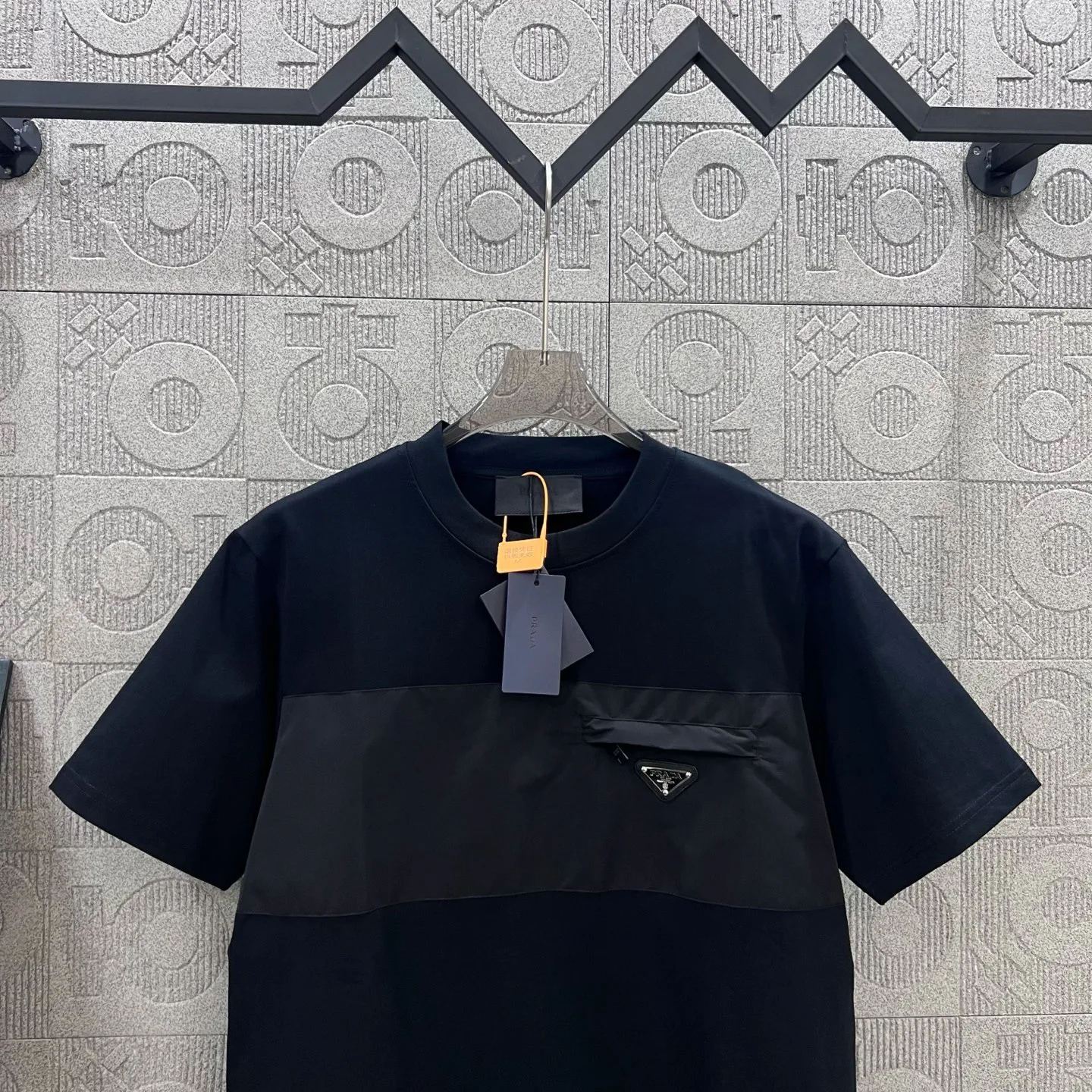 Футболки Женские Prada 30789