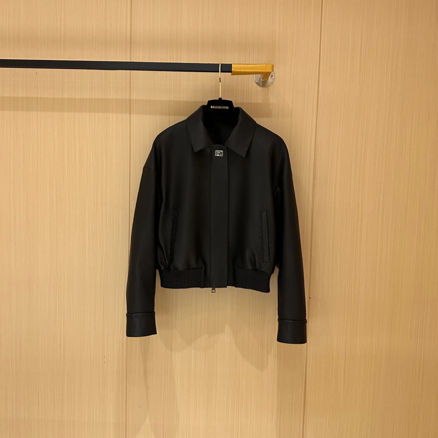 Куртки И Пуховики Мужские Fendi 10648087