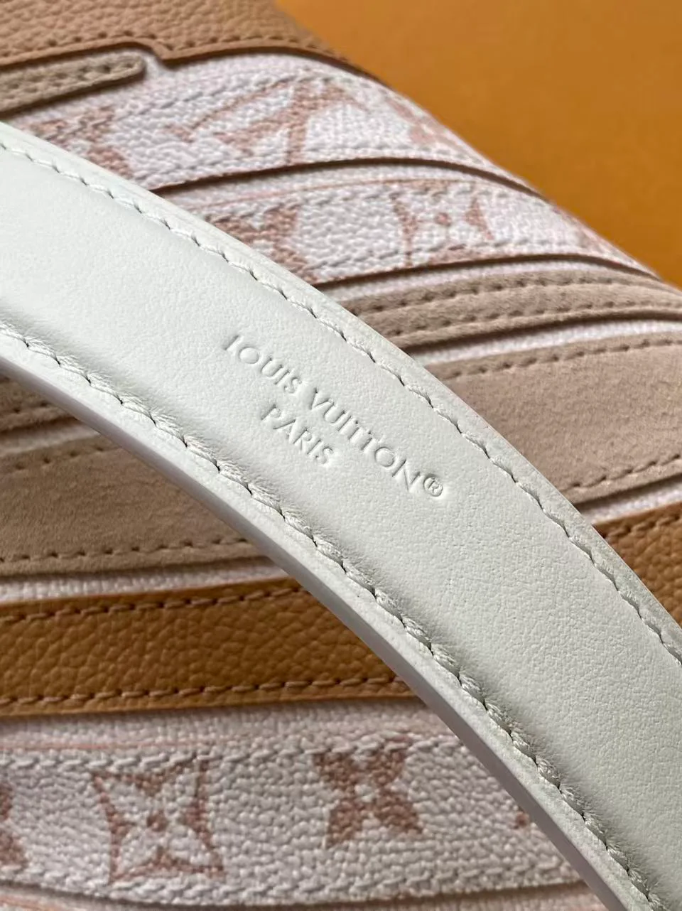 Классические Сумки Женские Louis Vuitton 17796569