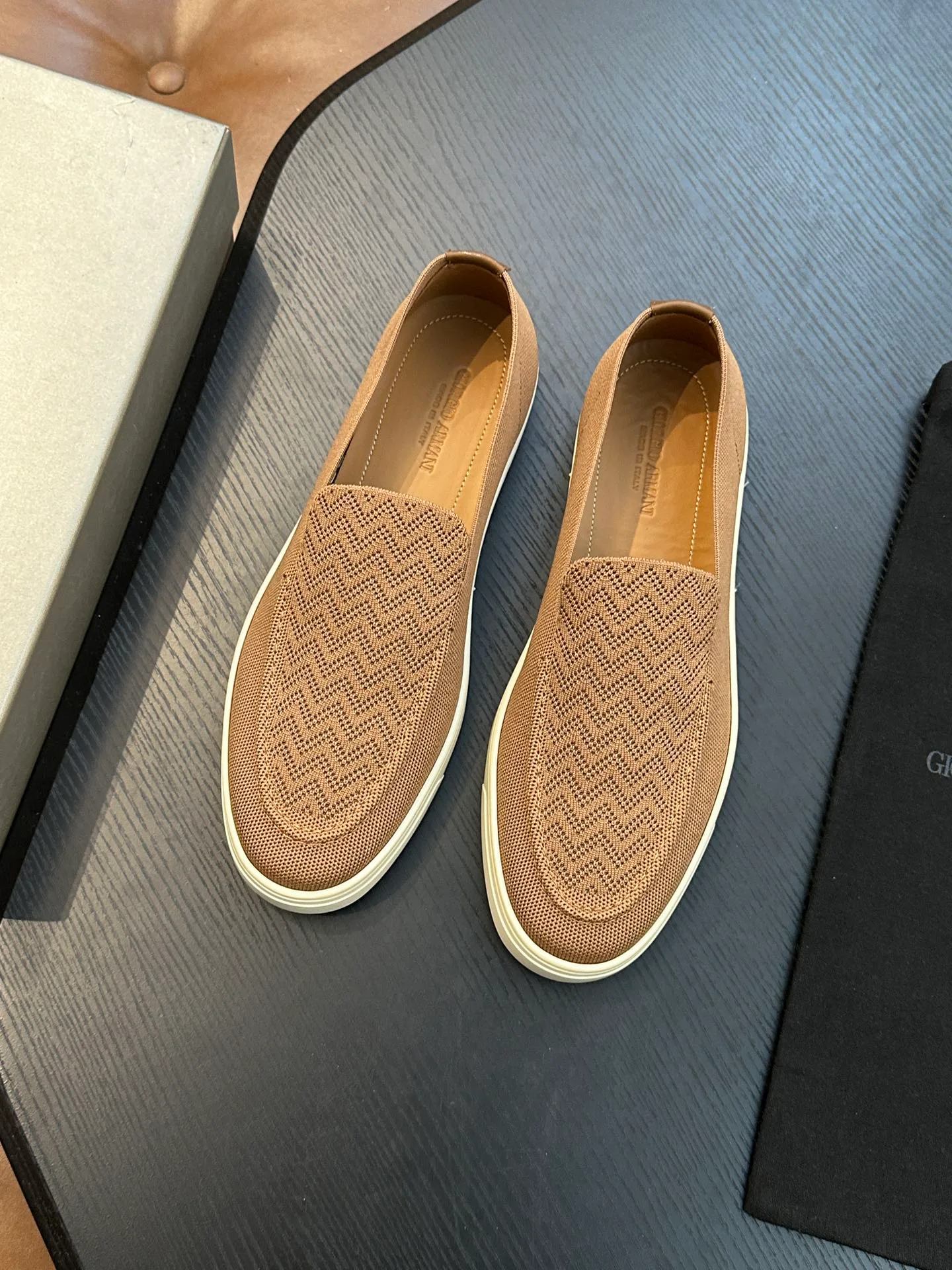 Лоферы И Туфли Мужские Armani 10490087