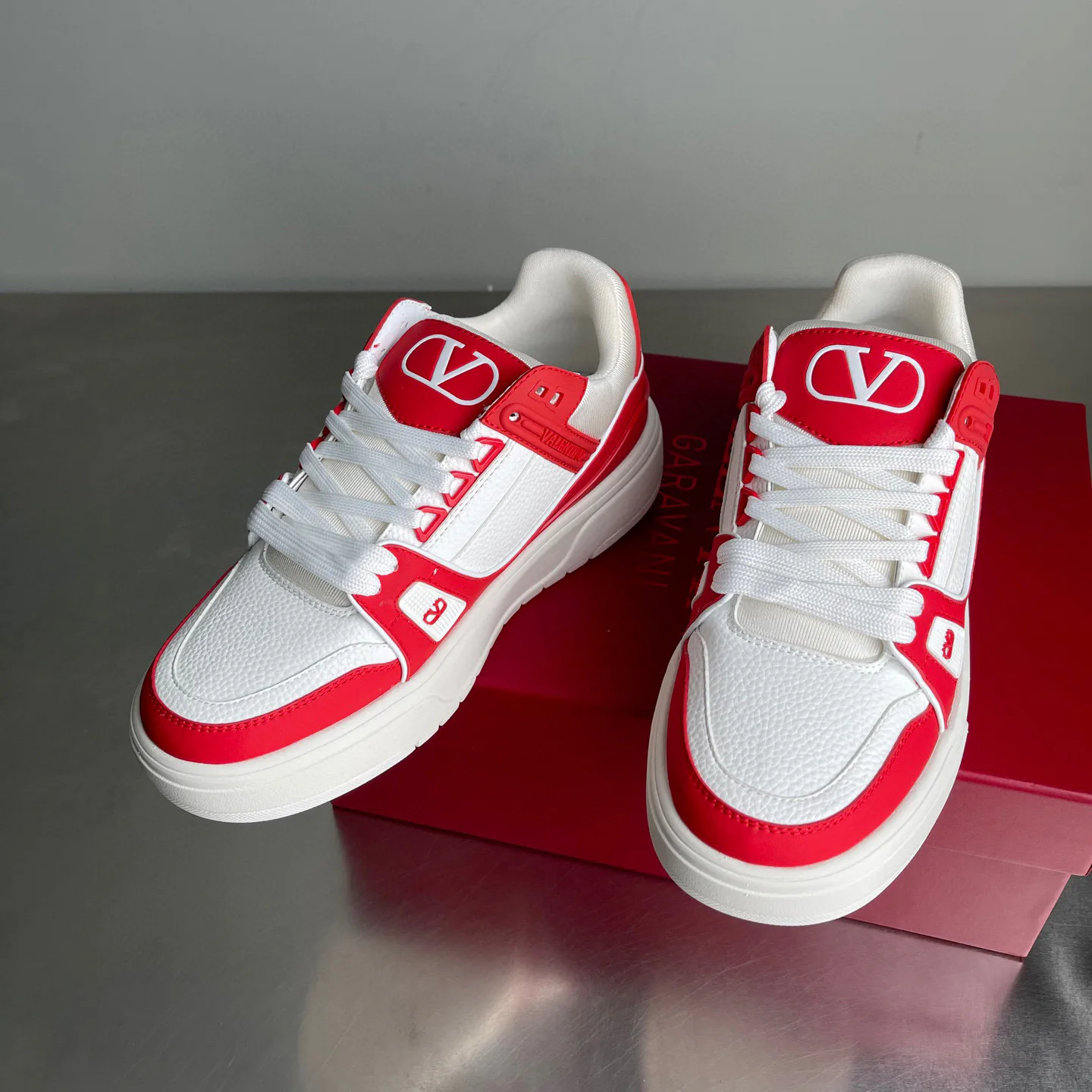 Кроссовки Женские Valentino 2733299