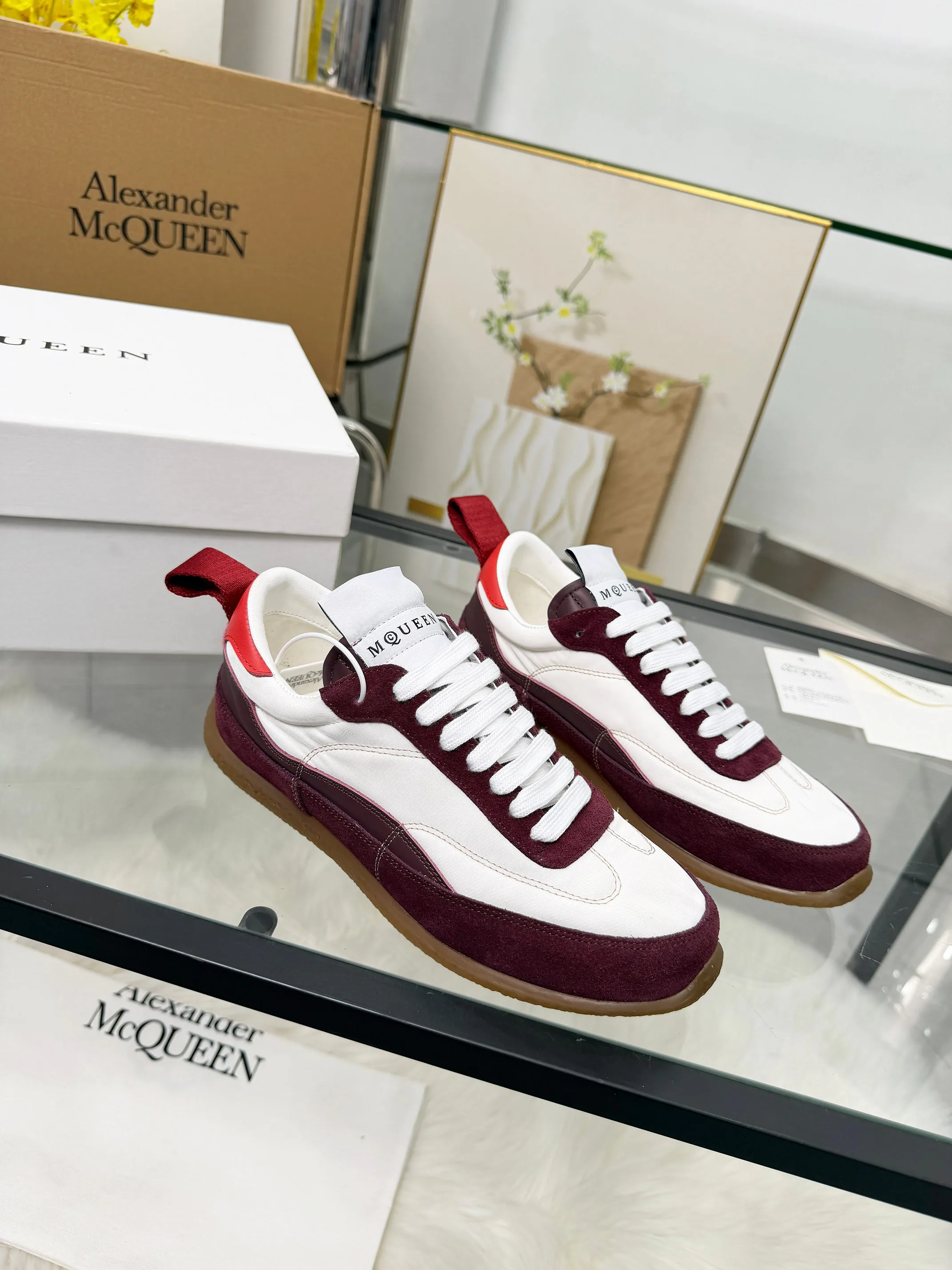 Кроссовки Женские Alexander Mcqueen 11490691