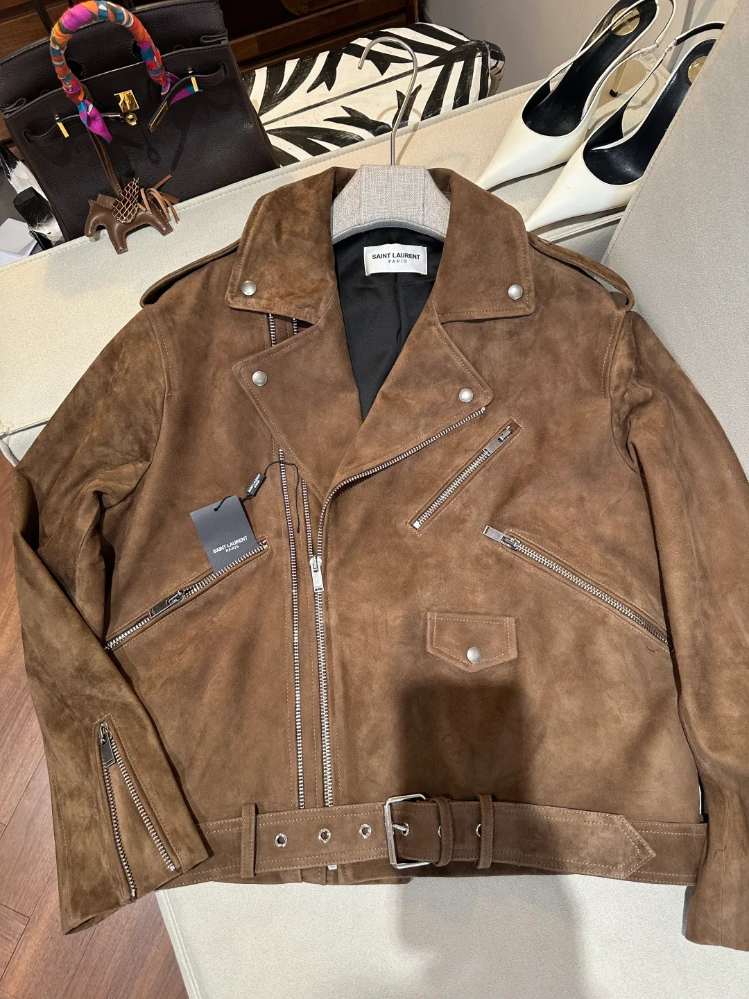 Кожаные Куртки И Дублёнки Женские Saint Laurent 18637913