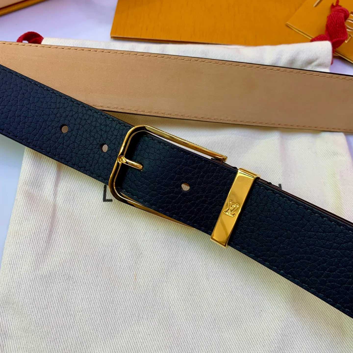 Ремни Louis Vuitton 17682173