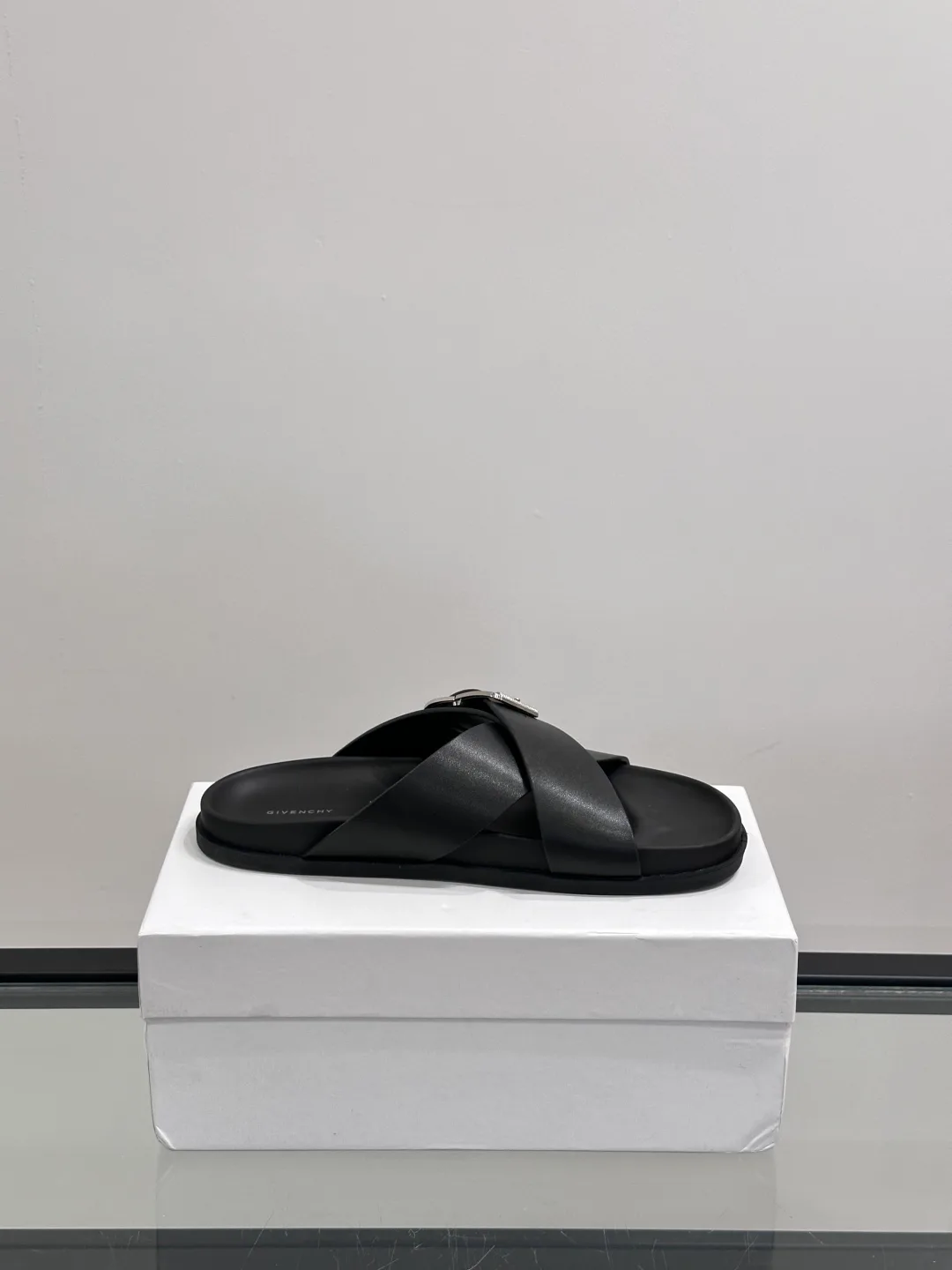 Шлепанцы Мужские Givenchy 36315