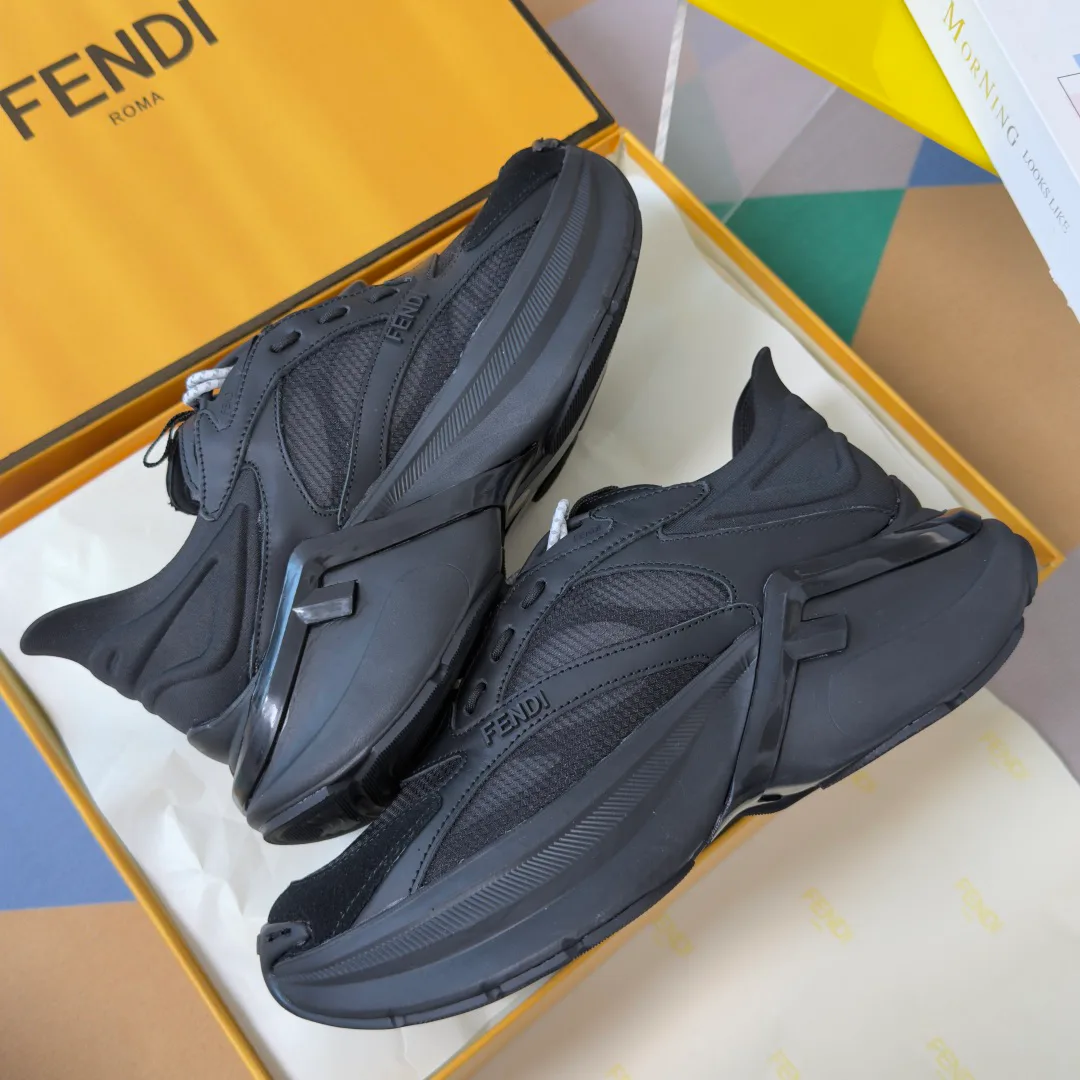 Кроссовки Женские Fendi 10415987