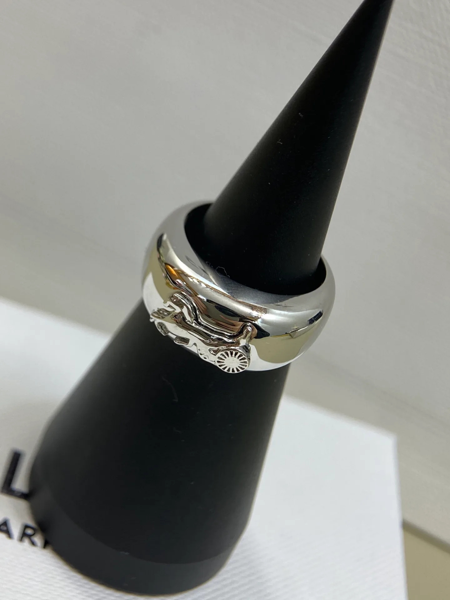 Бижутерия Celine 11534508