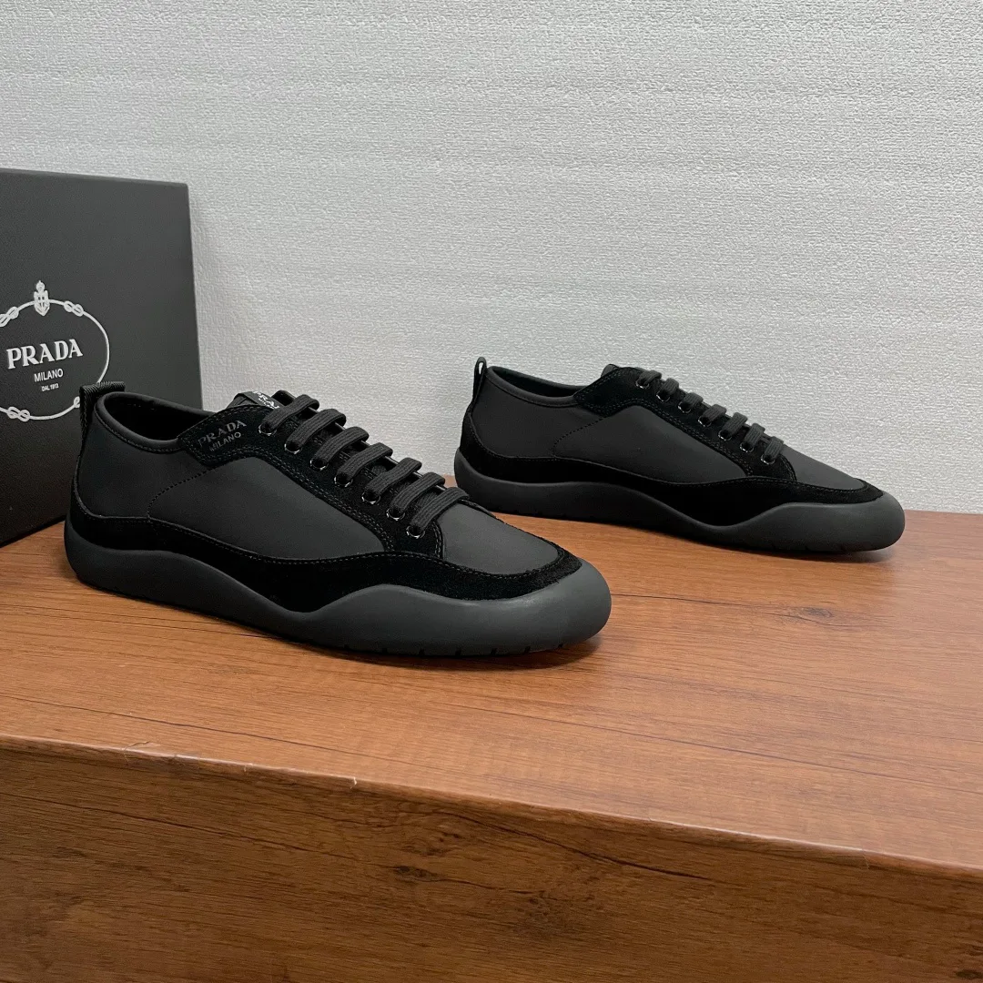 Кроссовки Мужские Prada 12788729