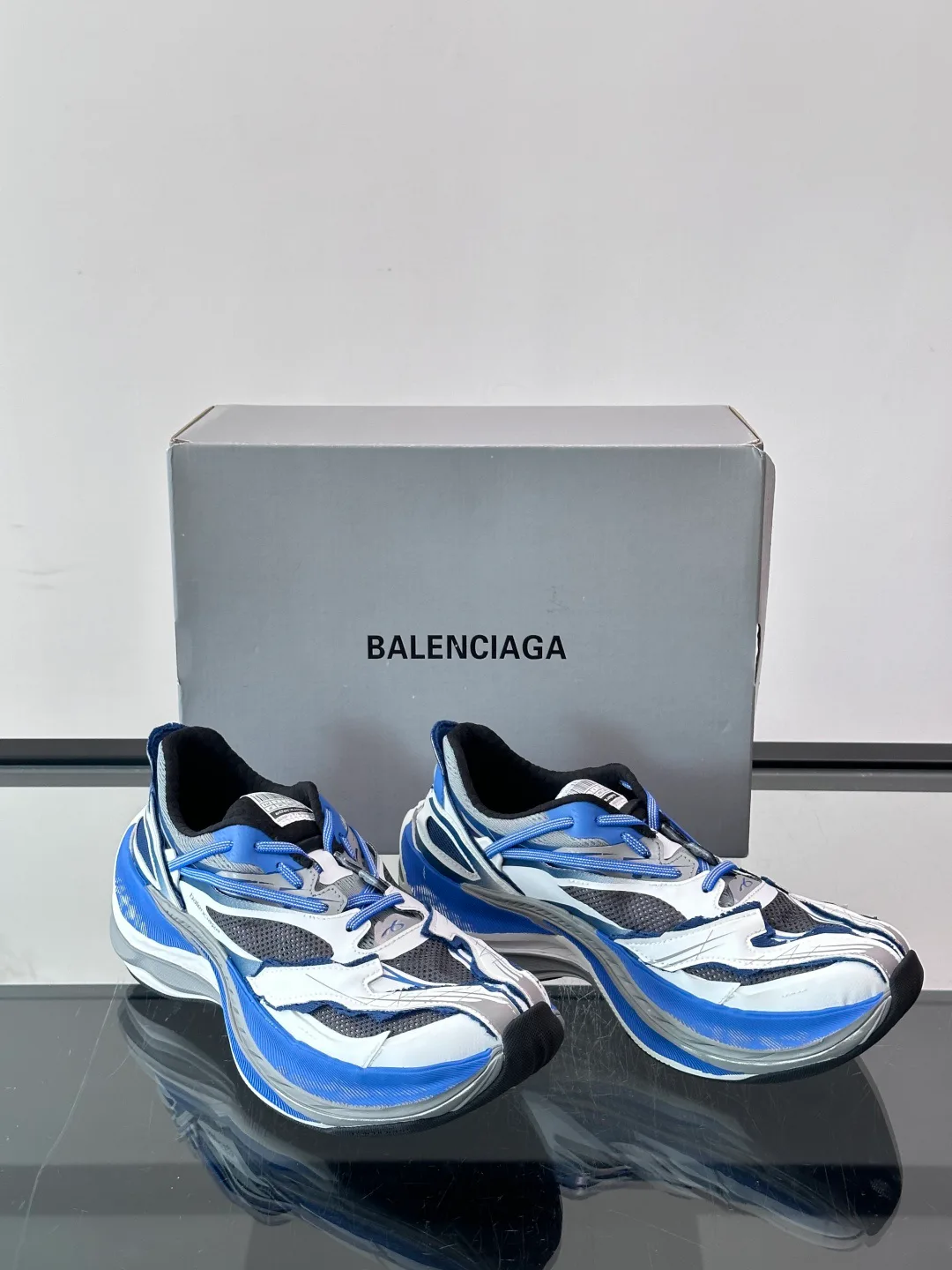 Кроссовки Женские Balenciaga 17604122