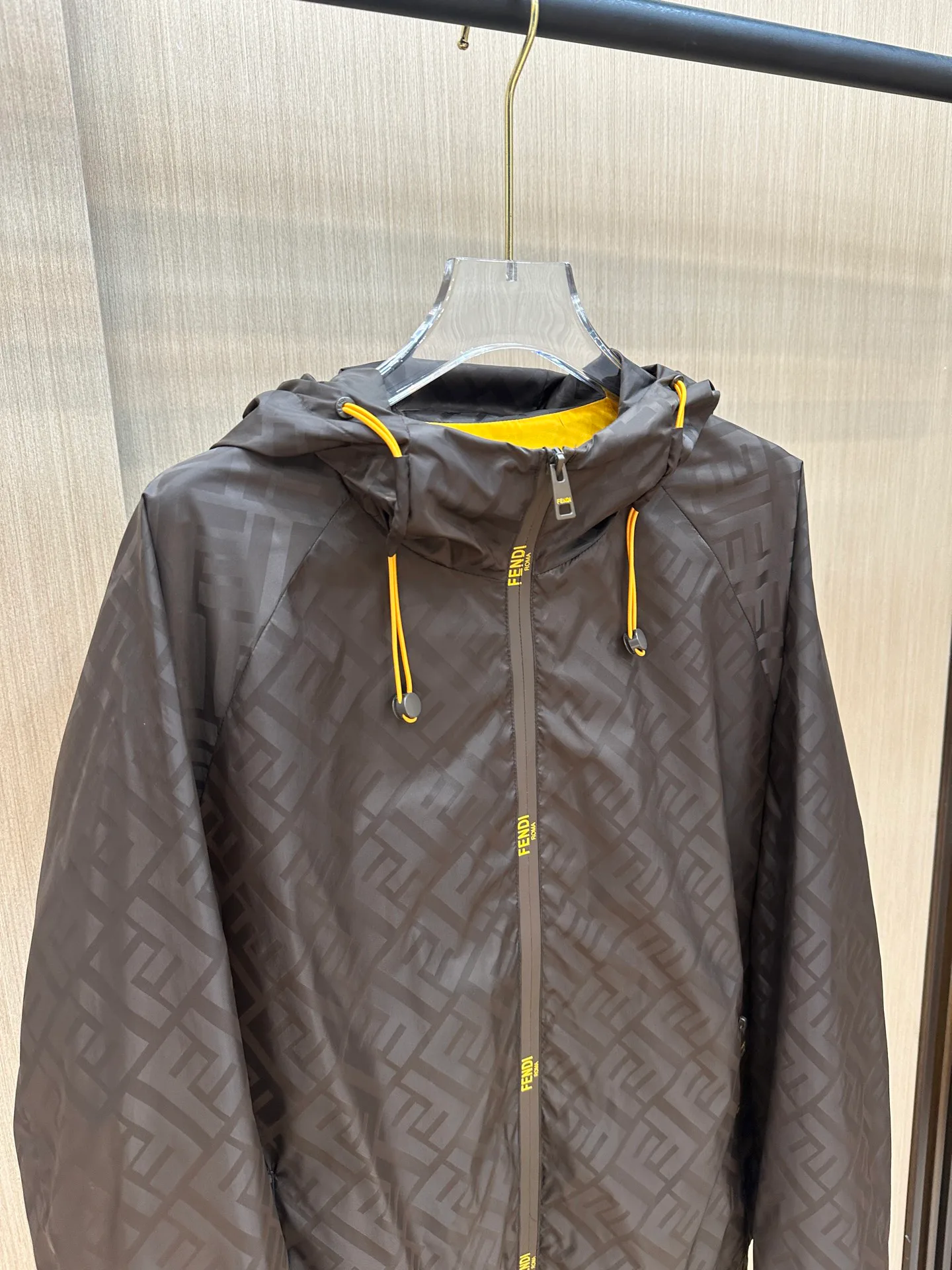 Куртки И Пуховики Мужские Fendi 11520397