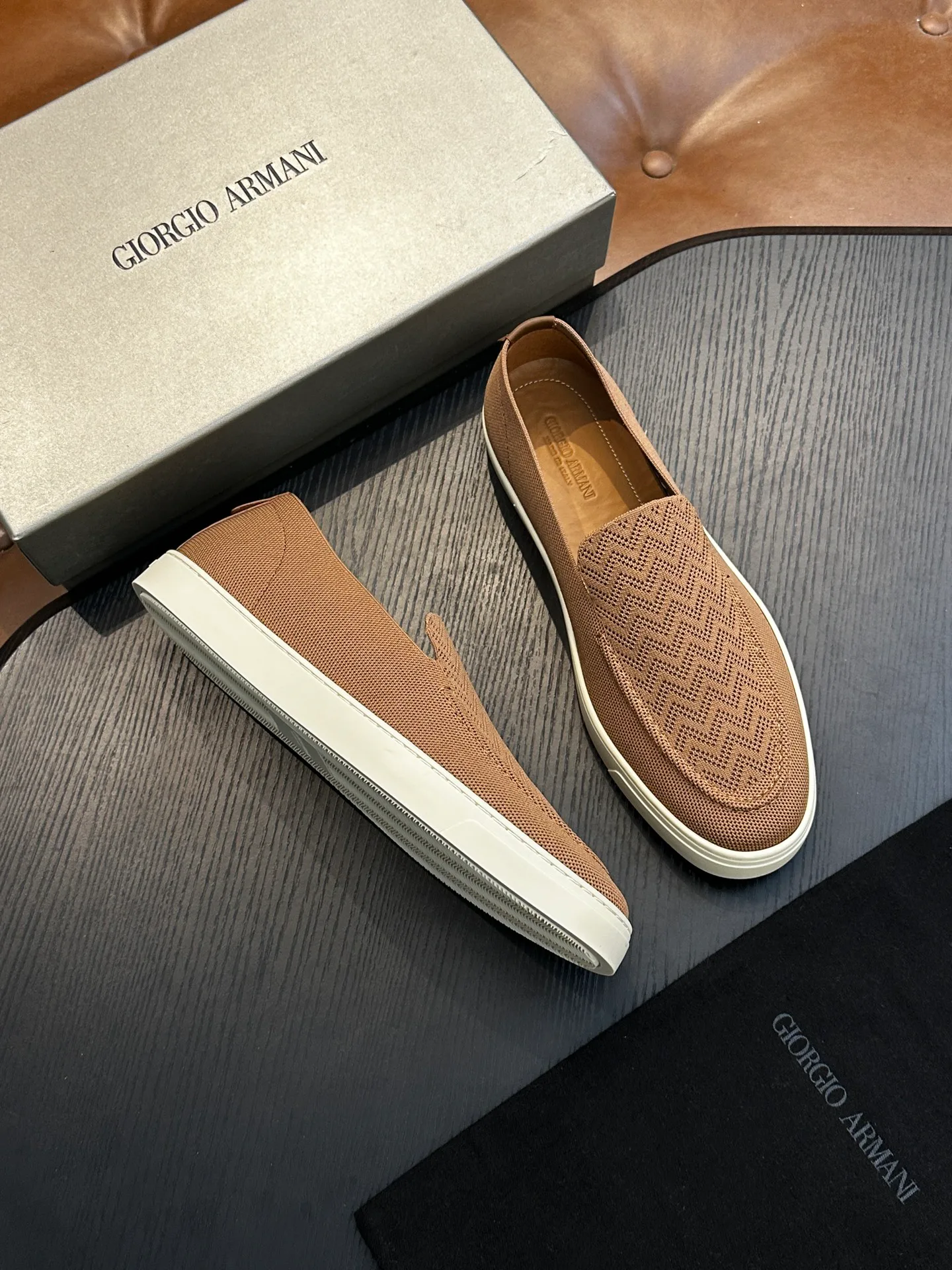 Лоферы И Туфли Мужские Armani 10490087