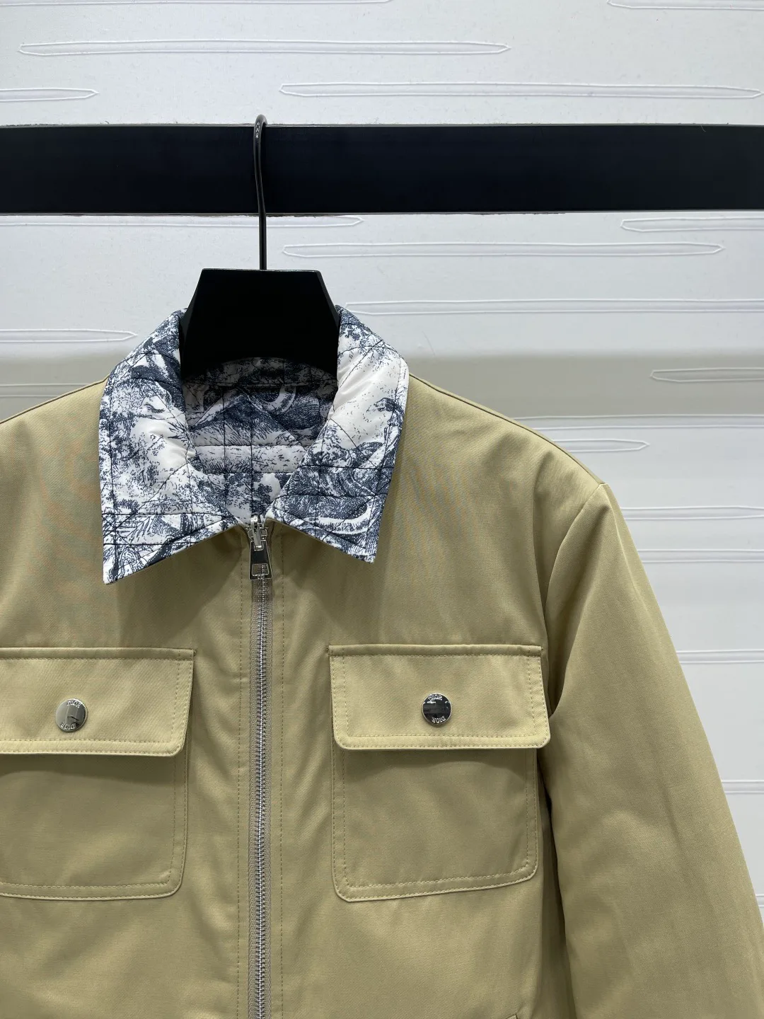 Куртки И Пуховики Женские Christian Dior 867610