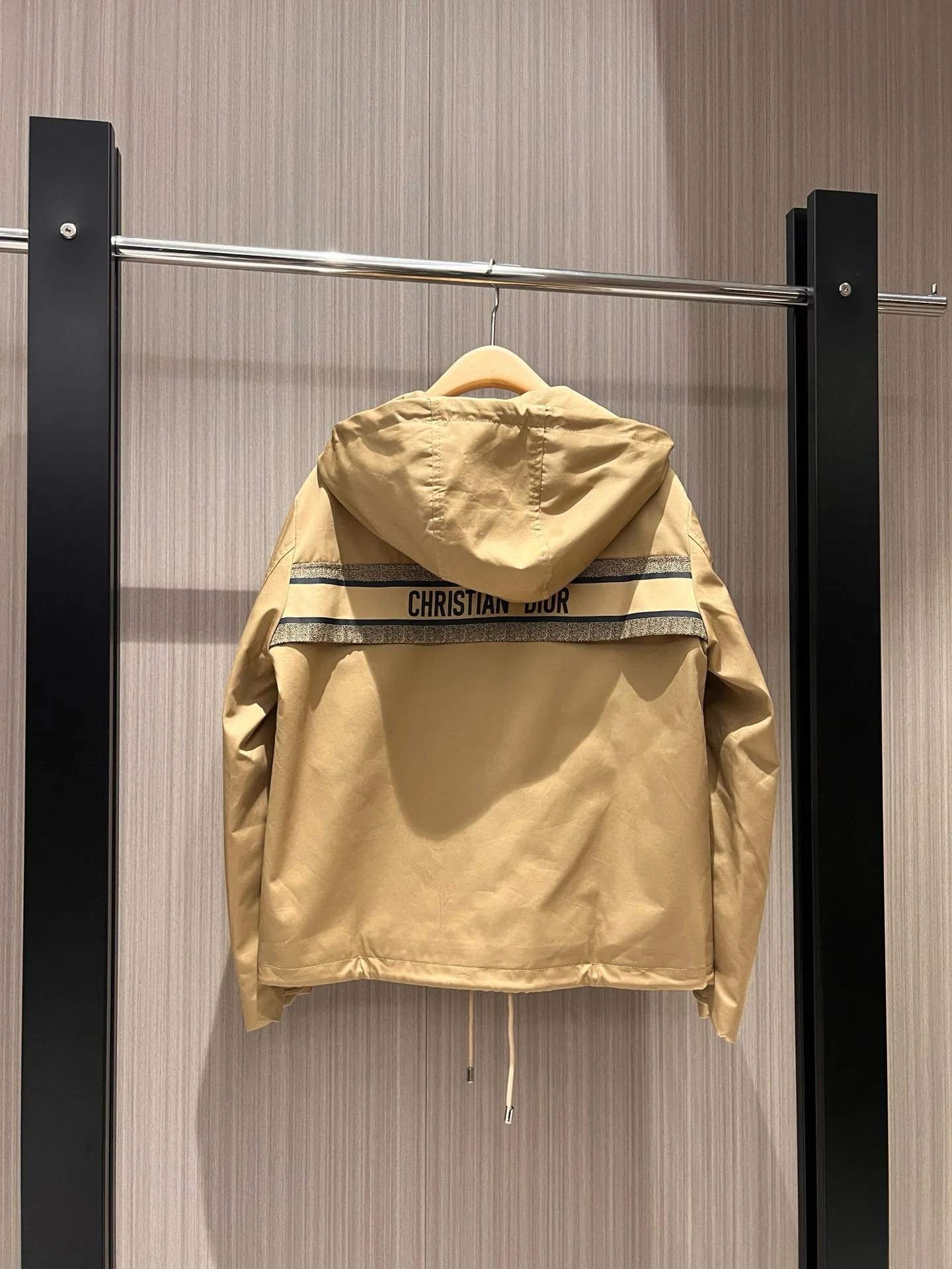 Куртки И Пуховики Женские Gucci 796381