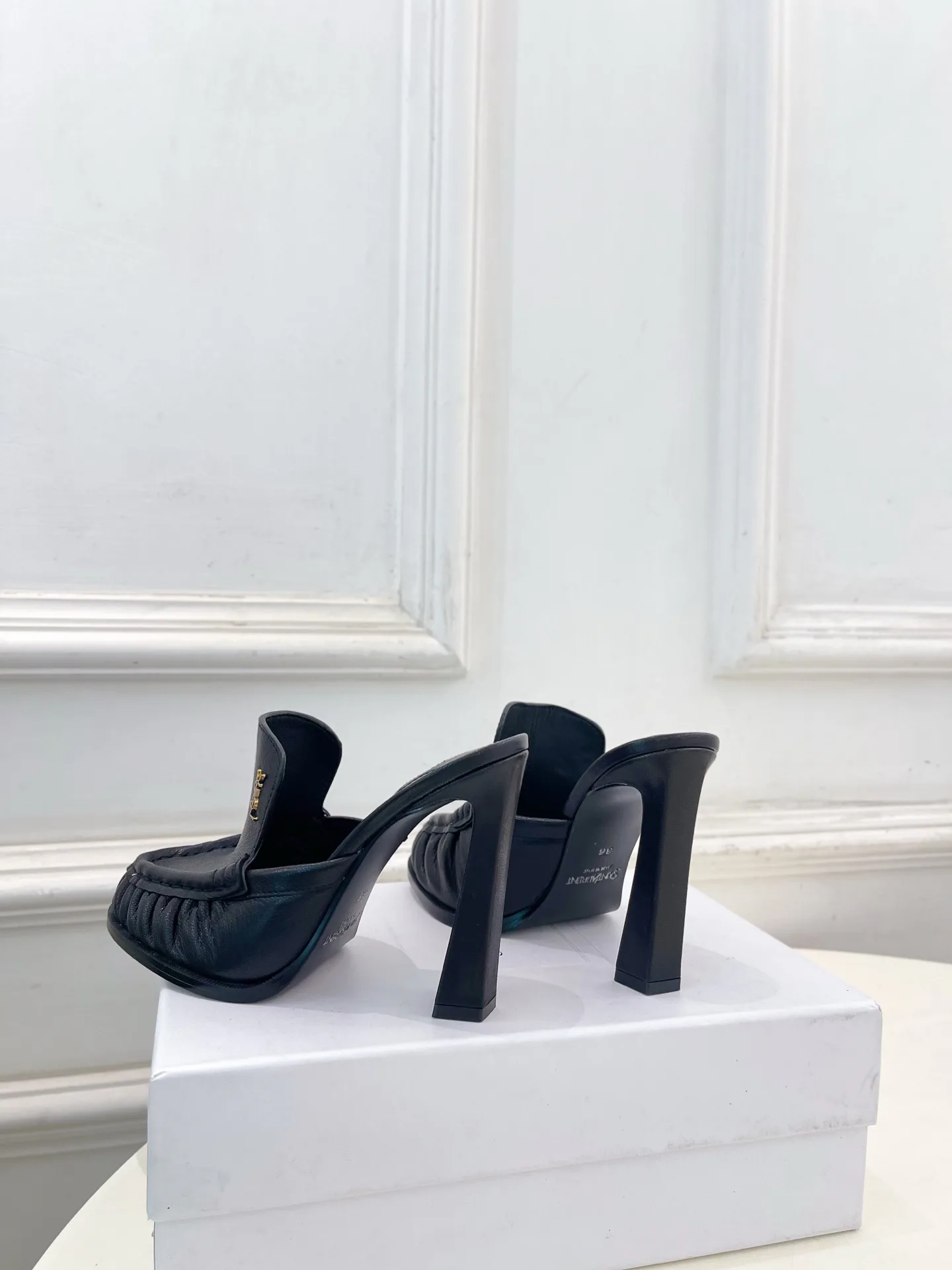 Туфли Женские Saint Laurent 11487778