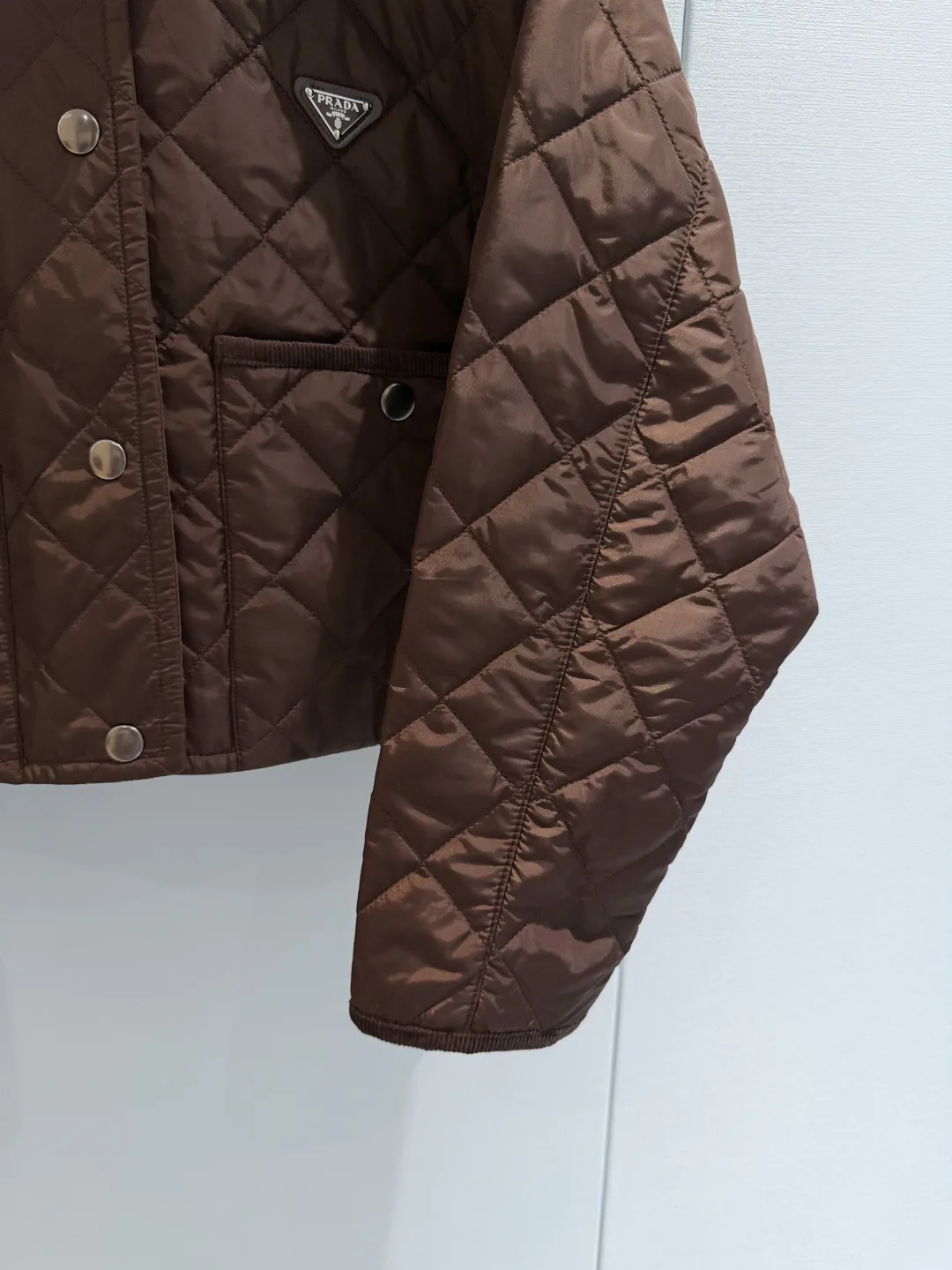 Куртки И Пуховики Женские Prada 18184972