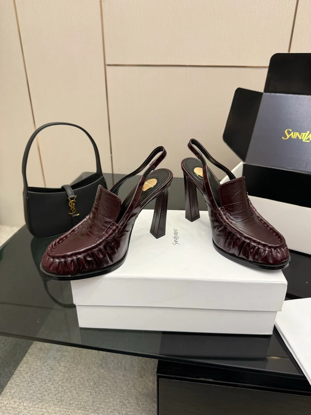 Босоножки Женские Saint Laurent 11239867