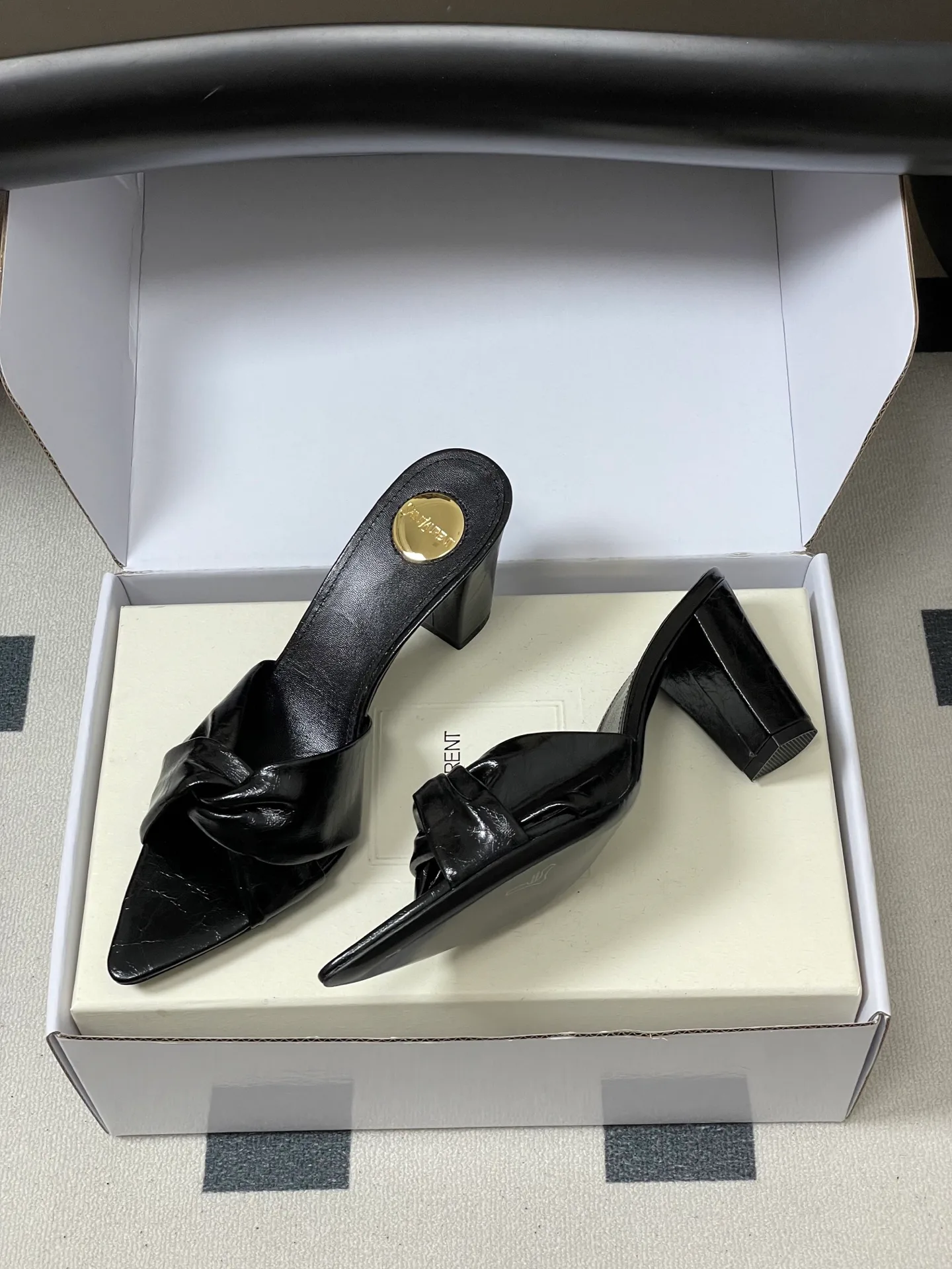 Мюли И Сабо Женские Saint Laurent 11220084