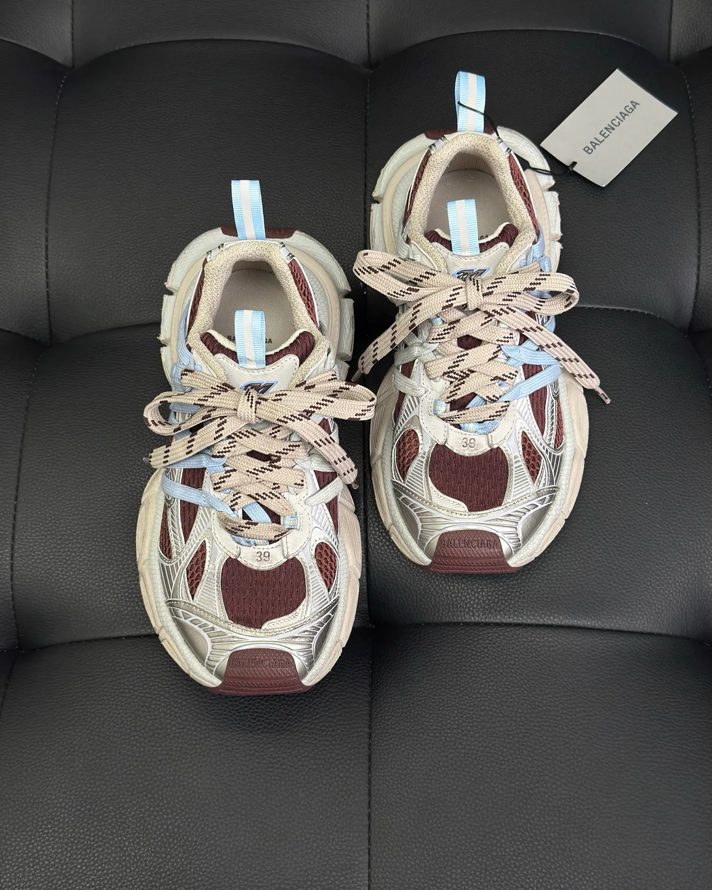 Кроссовки Женские Balenciaga 18417377