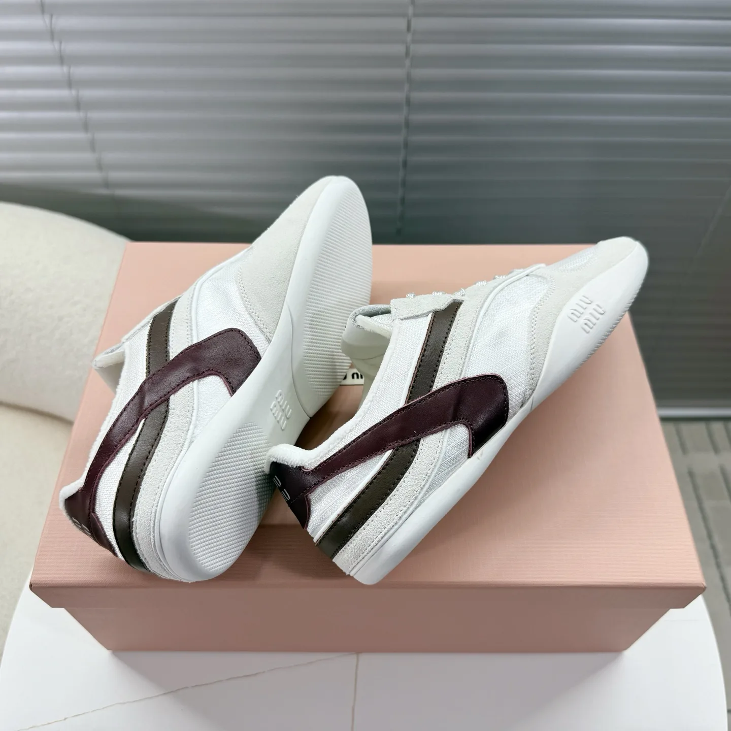 Кроссовки Женские Miu Miu 3742511