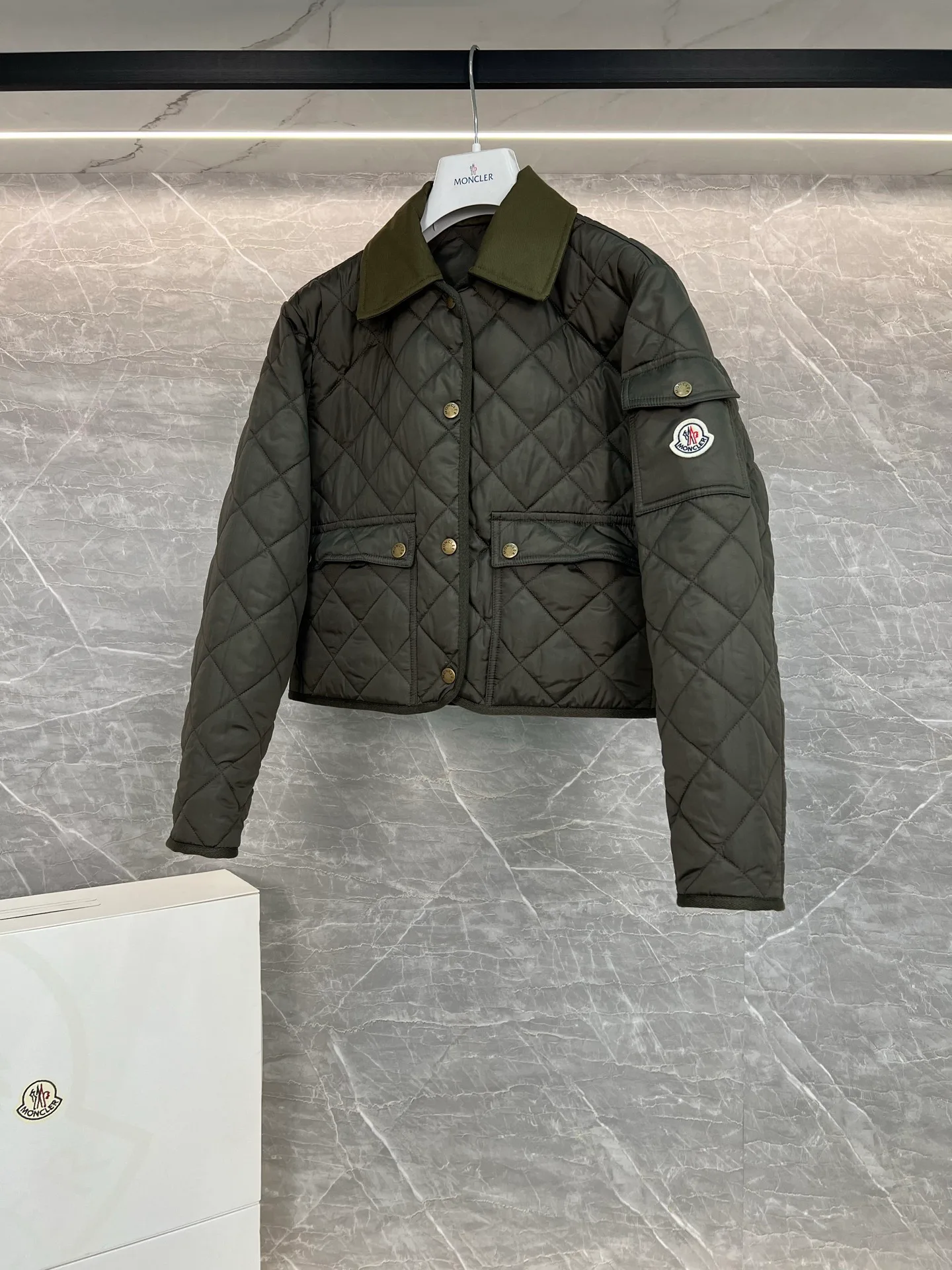 Куртки И Пуховики Женские Moncler 78104