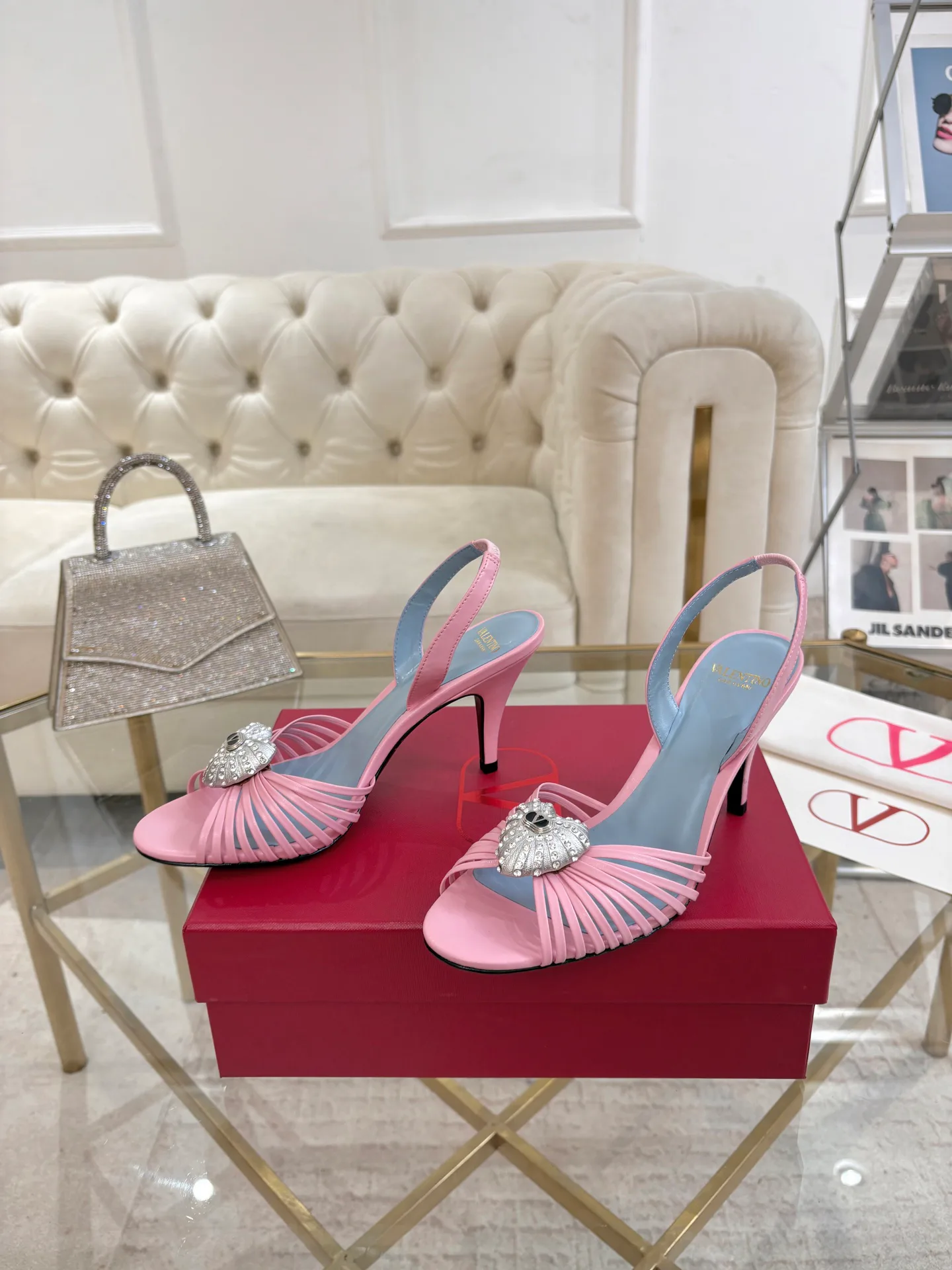 Босоножки Женские Valentino 18135277