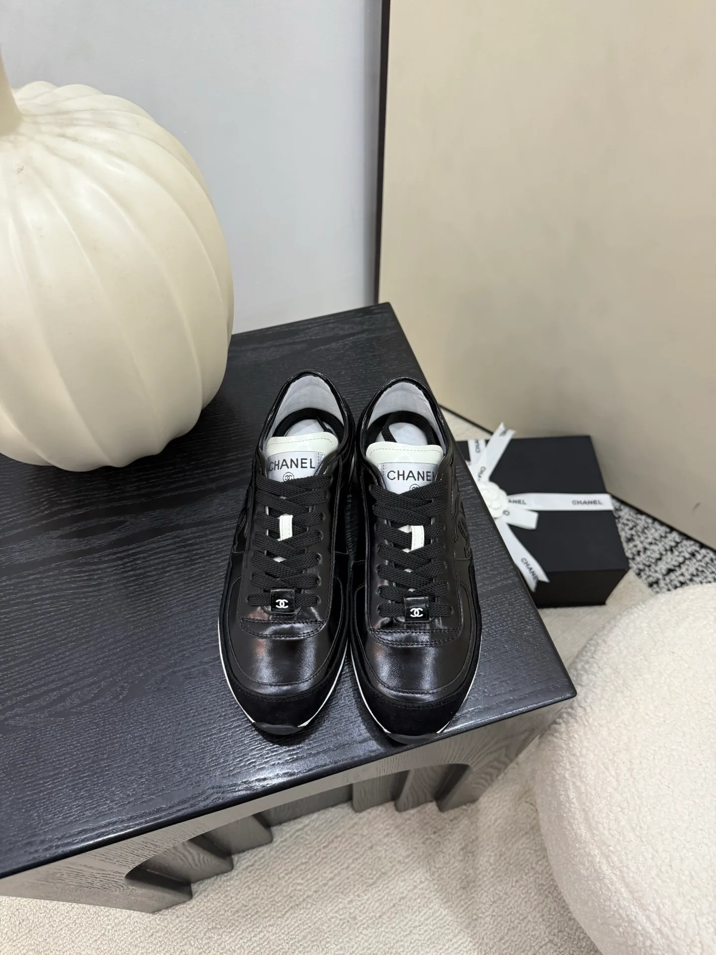 Кроссовки Женские Chanel 85136