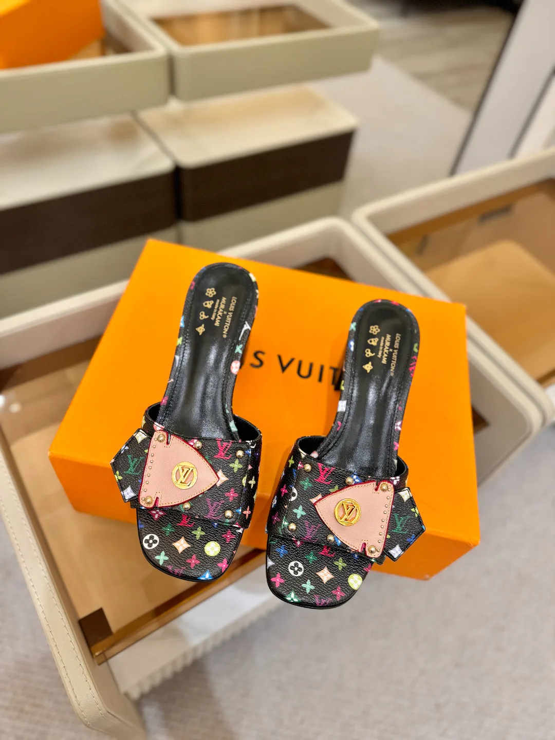 Сандалии Женские Louis Vuitton 11646779