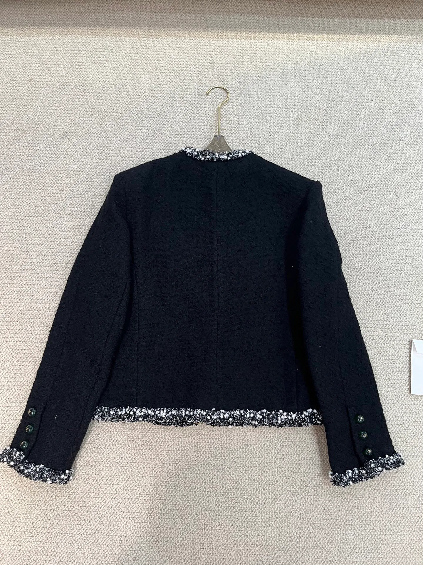 Жакеты Женские Chanel 17564584