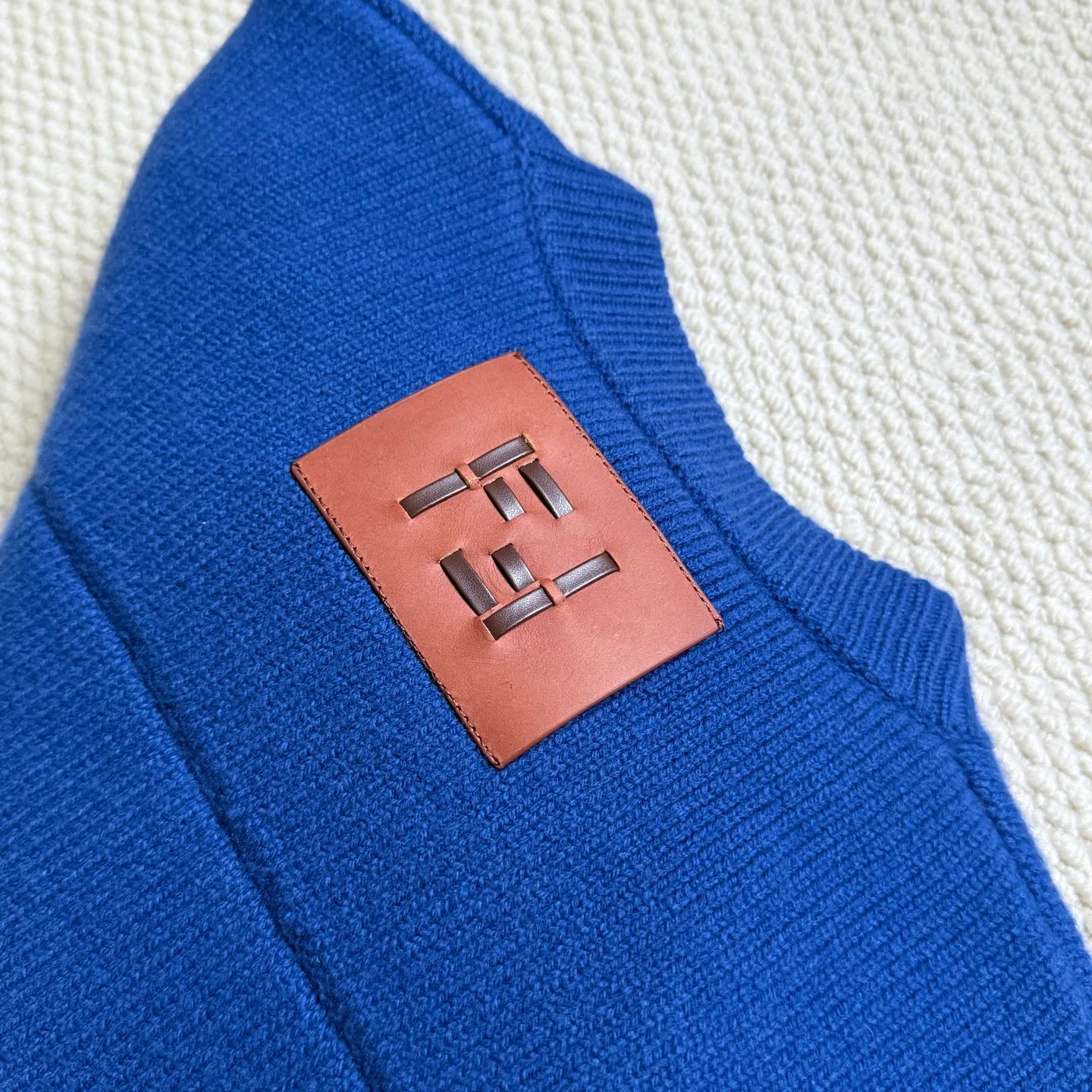 Джемперы И Свитеры Женские Fendi 493123