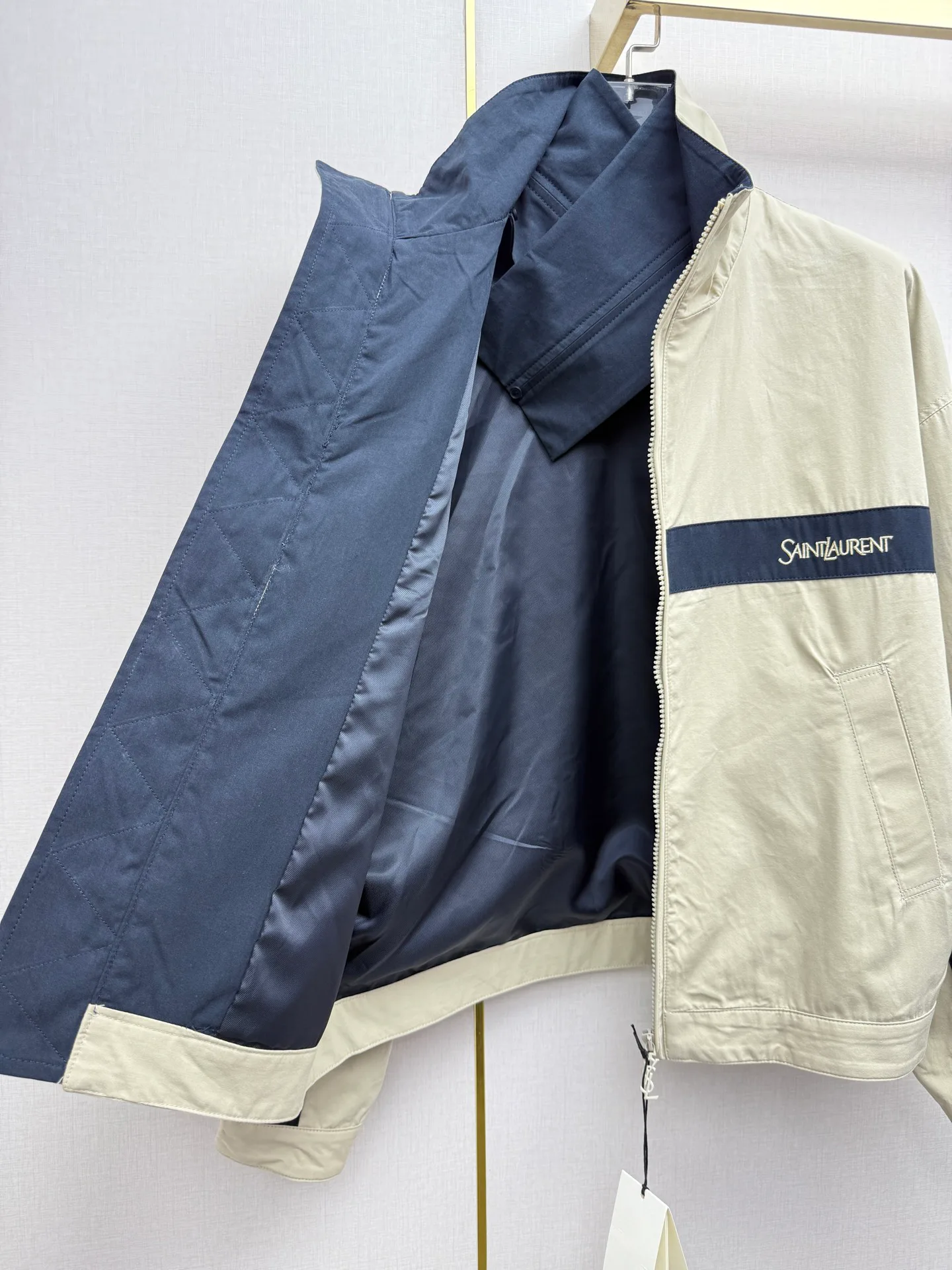 Куртки И Пуховики Женские Saint Laurent 17338953