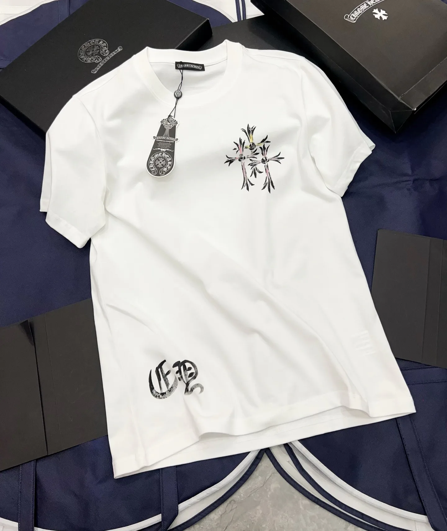 Футболки Женские Chrome Hearts 12729652