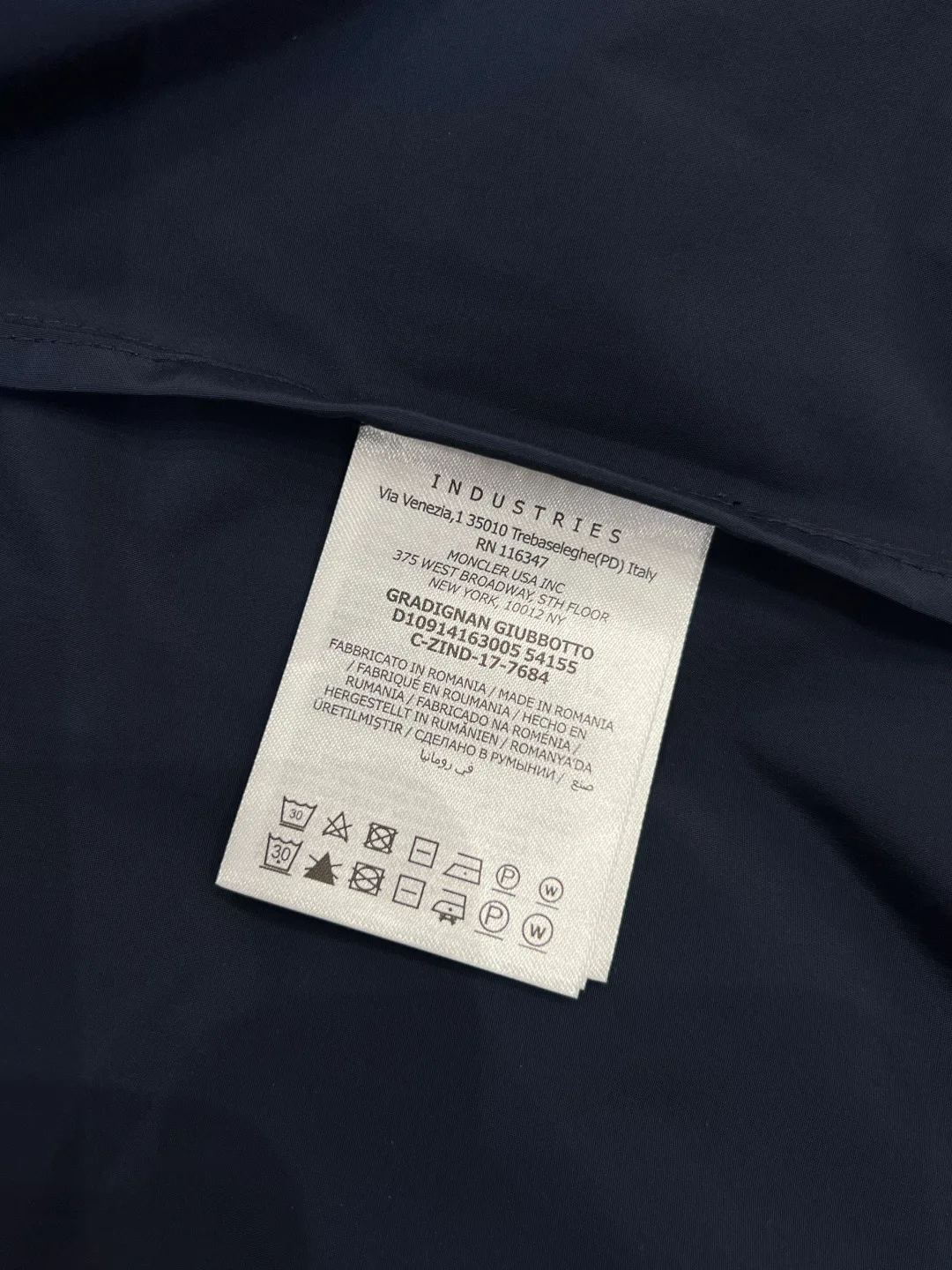 Куртки И Пуховики Мужские Moncler 12361126