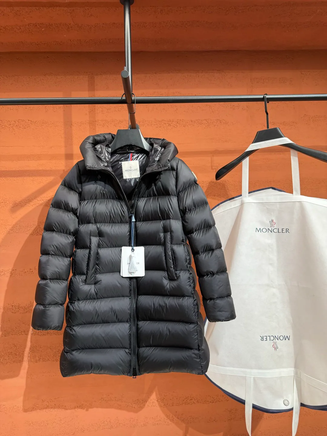 Куртки И Пуховики Женские Moncler 19468300