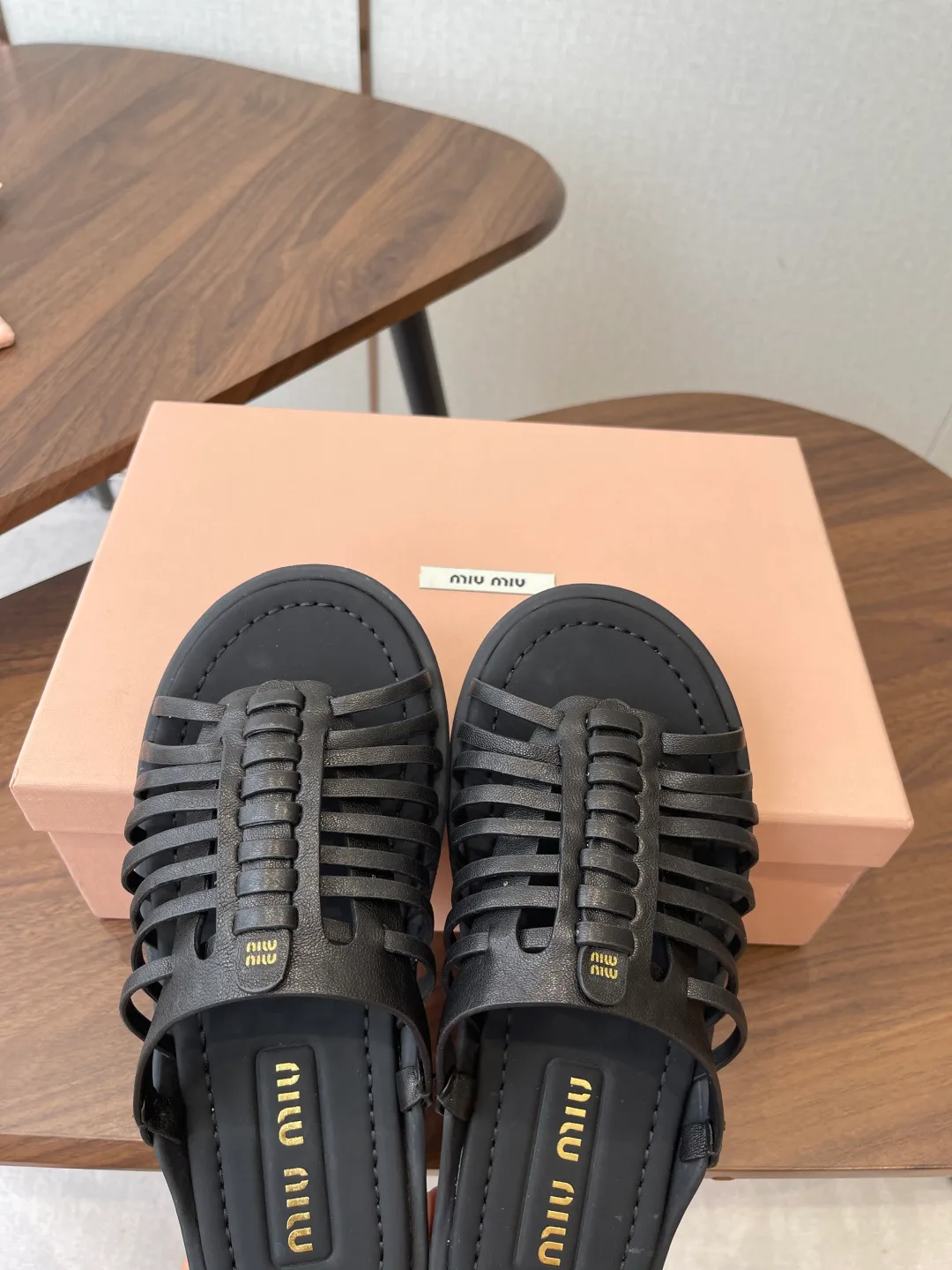 Шлепанцы Женские Miu Miu 12240267