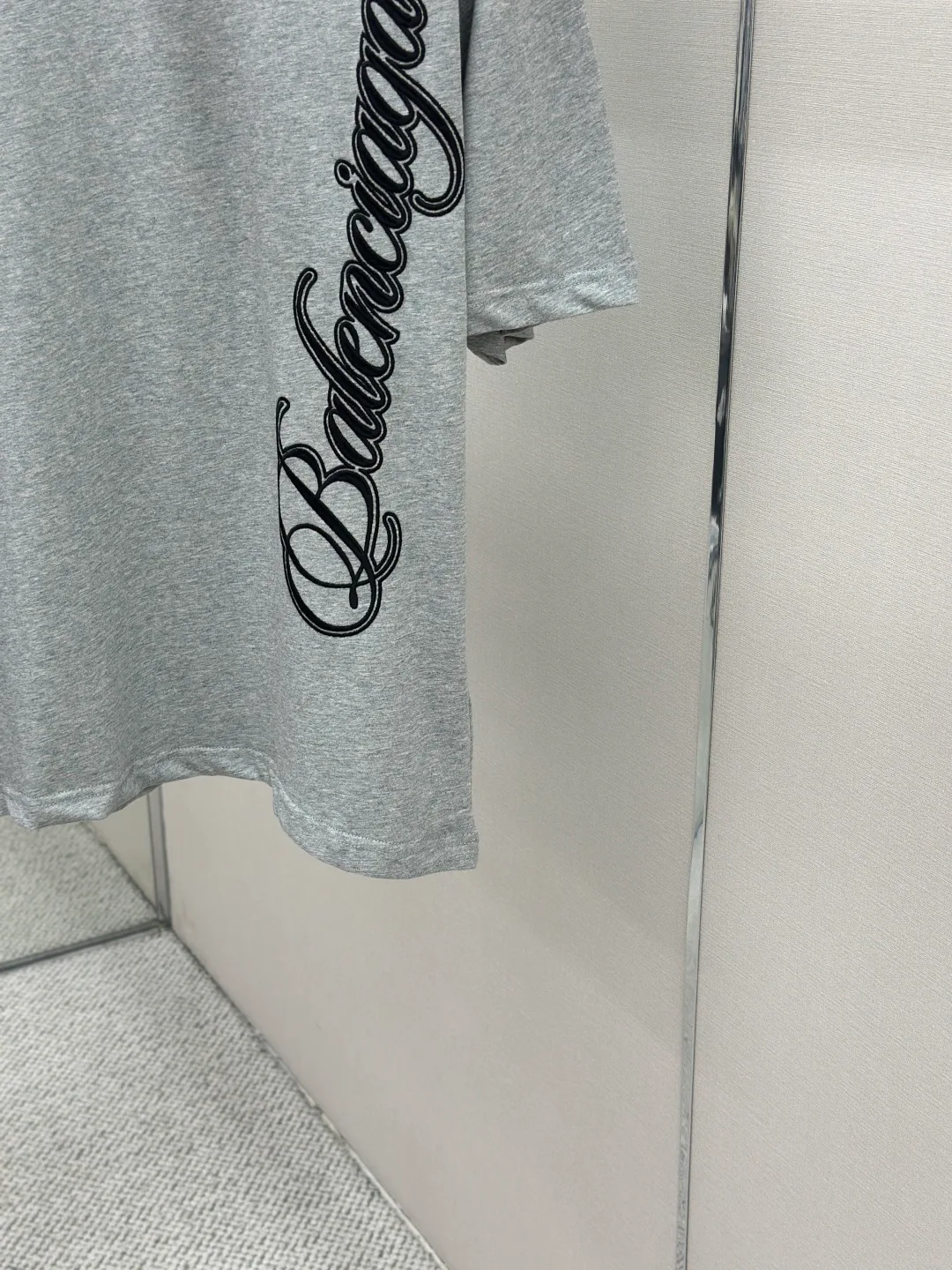 Футболки Женские Balenciaga 18191125