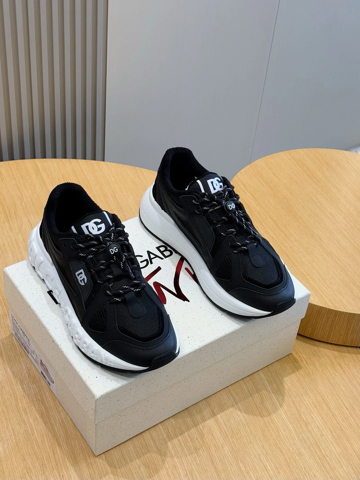 Кроссовки Женские Dolce & Gabbana 114694