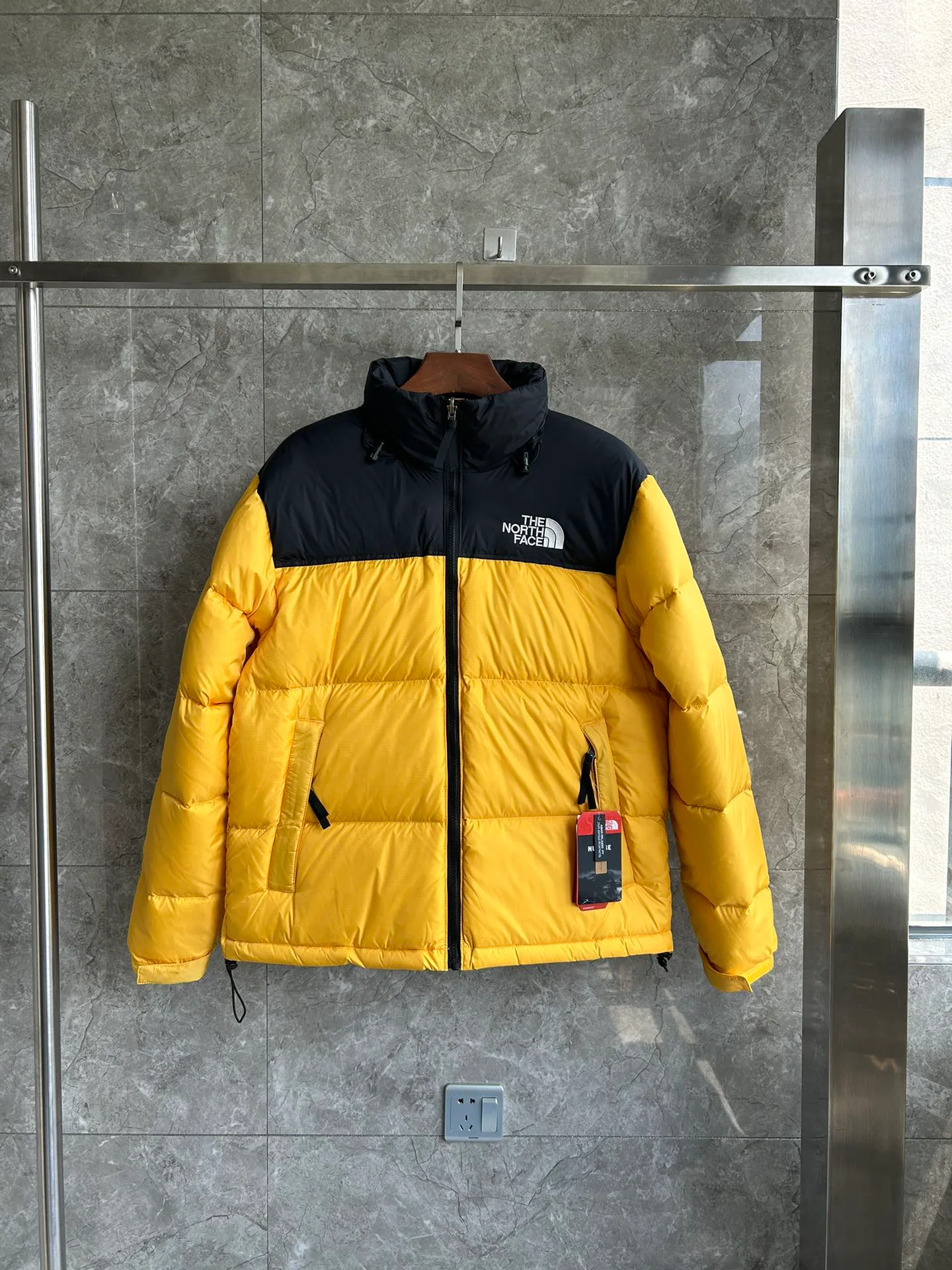Куртки И Пуховики Женские The North Face 18509305