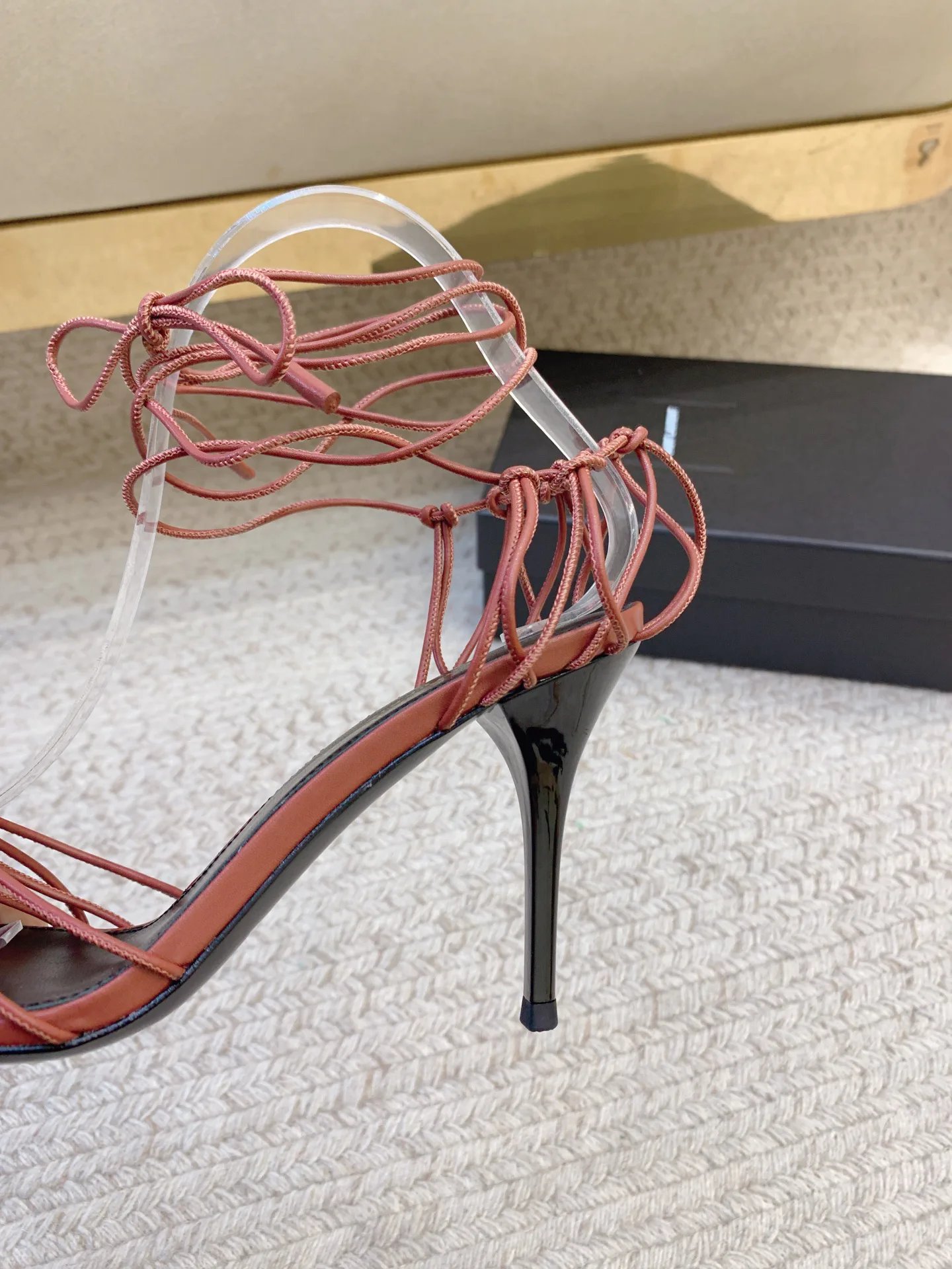 Босоножки Женские Saint Laurent 35289