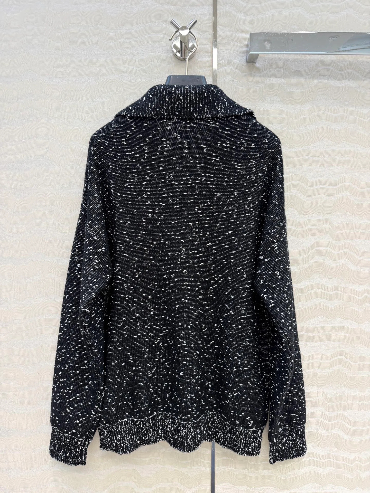 Джемперы И Свитеры Женские Chanel 18138557