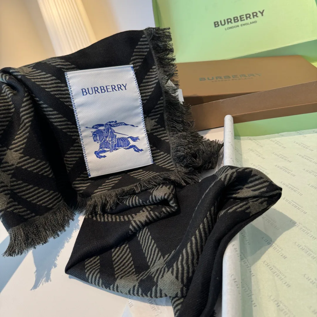 Шарфы Burberry 219431